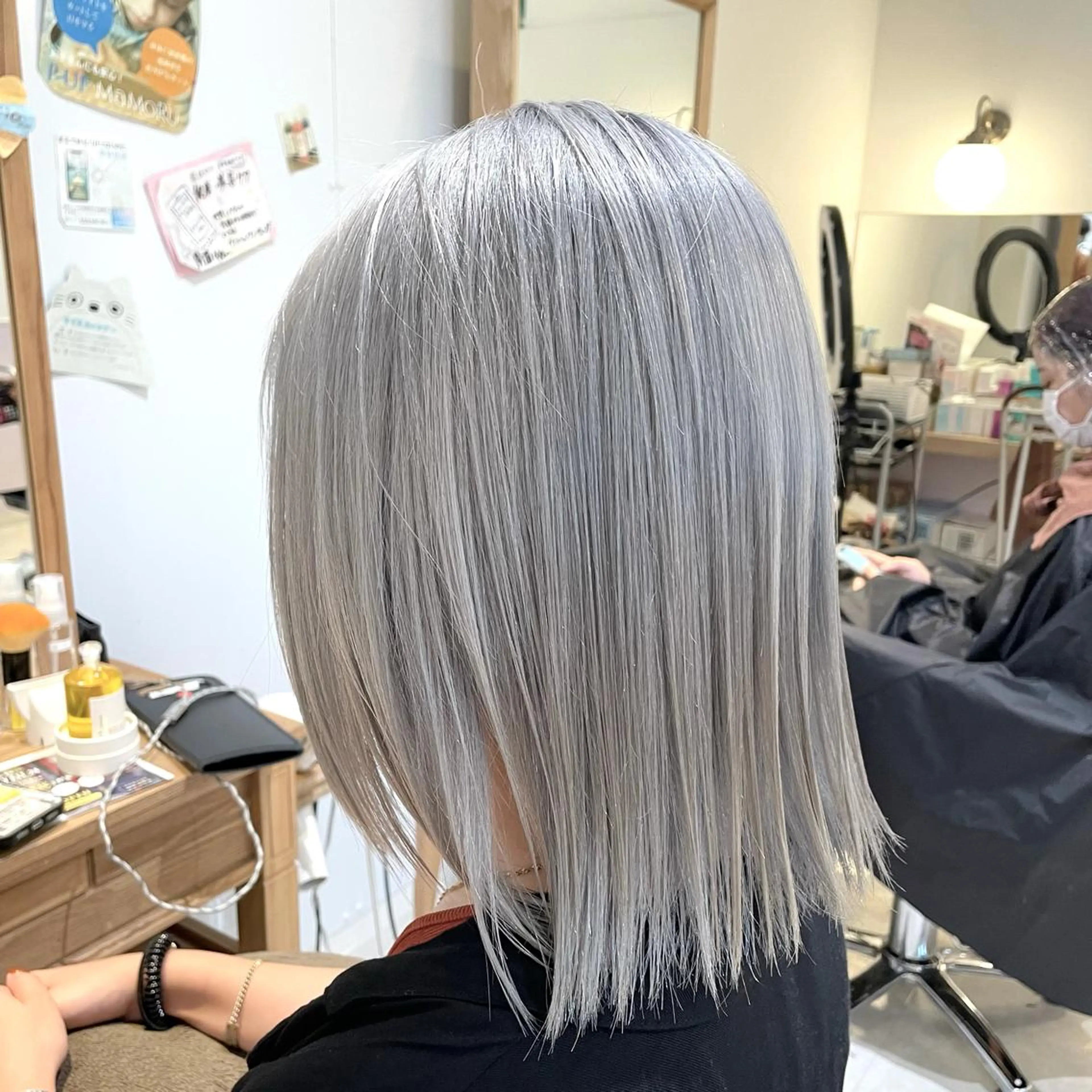 ショート カラー 心斎橋/ブリーチなし 髪質改善/レイヤーのヘアスタイル