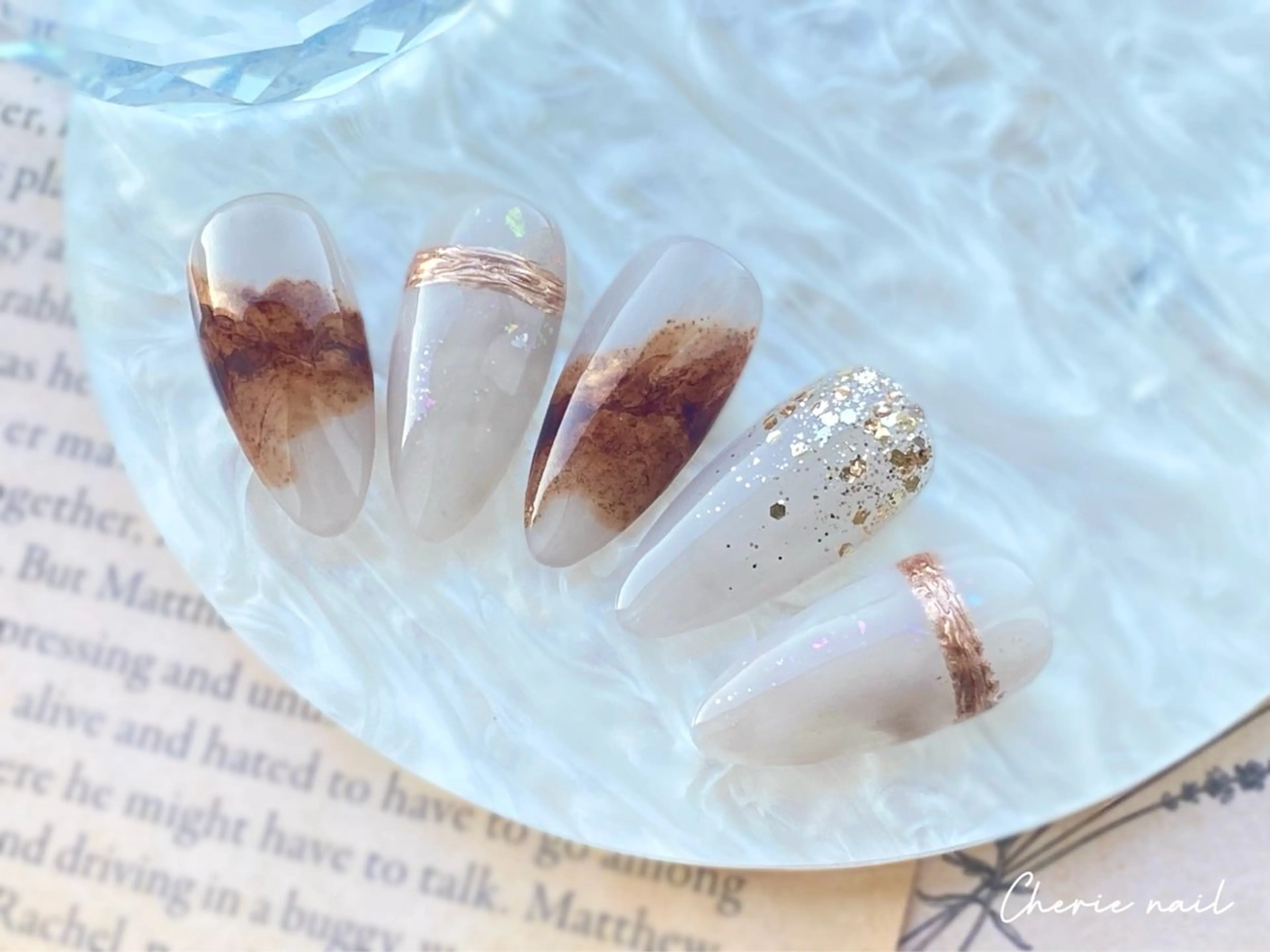 ネイル ブラウン ジェルネイル ミラーネイル ニュアンスネイル ハンドネイル Cherienail yunaのネイルデザイン