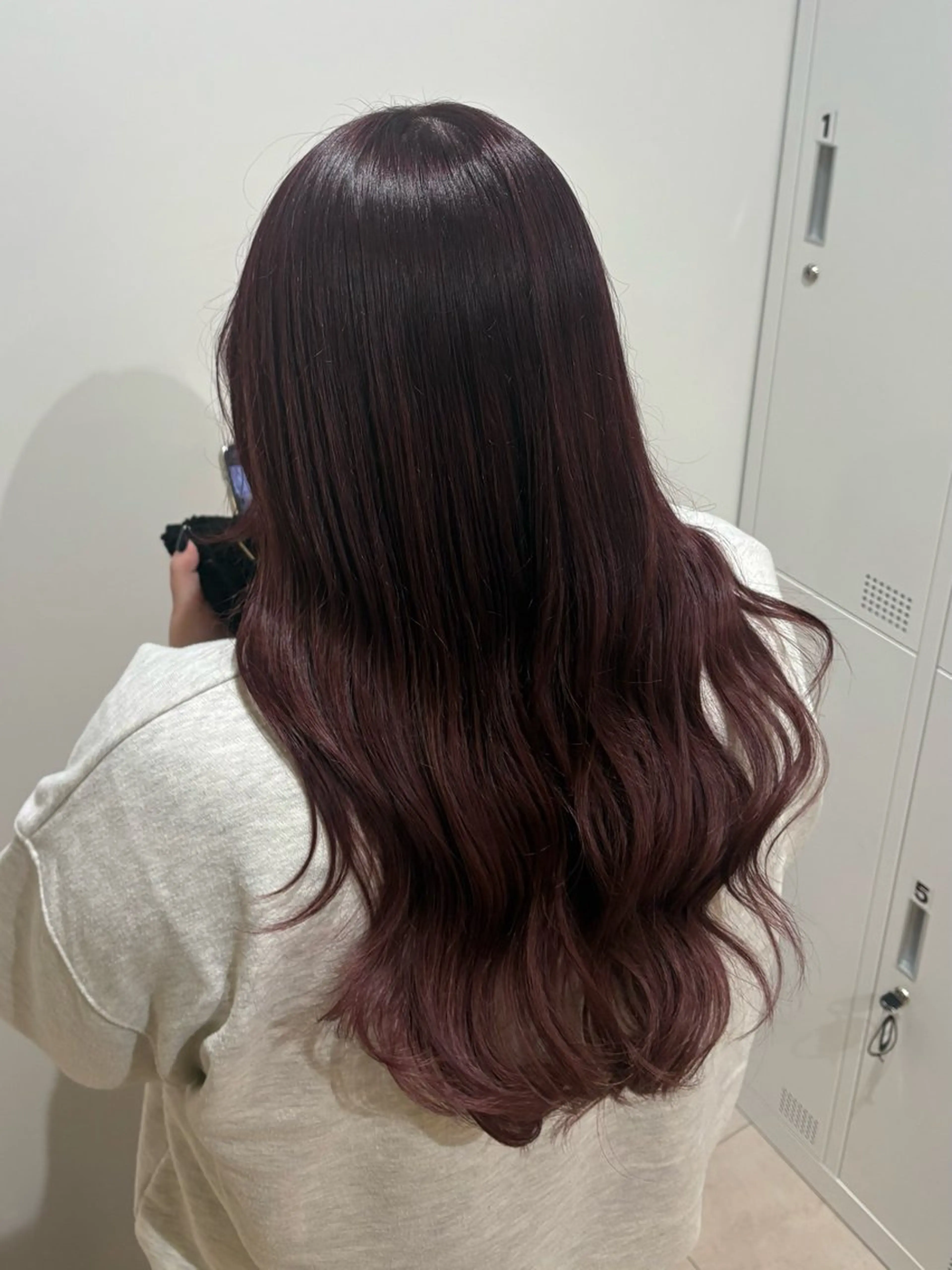 ロング カラー ブリーチ ボルドーカラー レッドカラー ヘアカラー トリートメント COTAN所属・🍒YUI🍒 暖色カラー/ブリーチのヘアスタイル