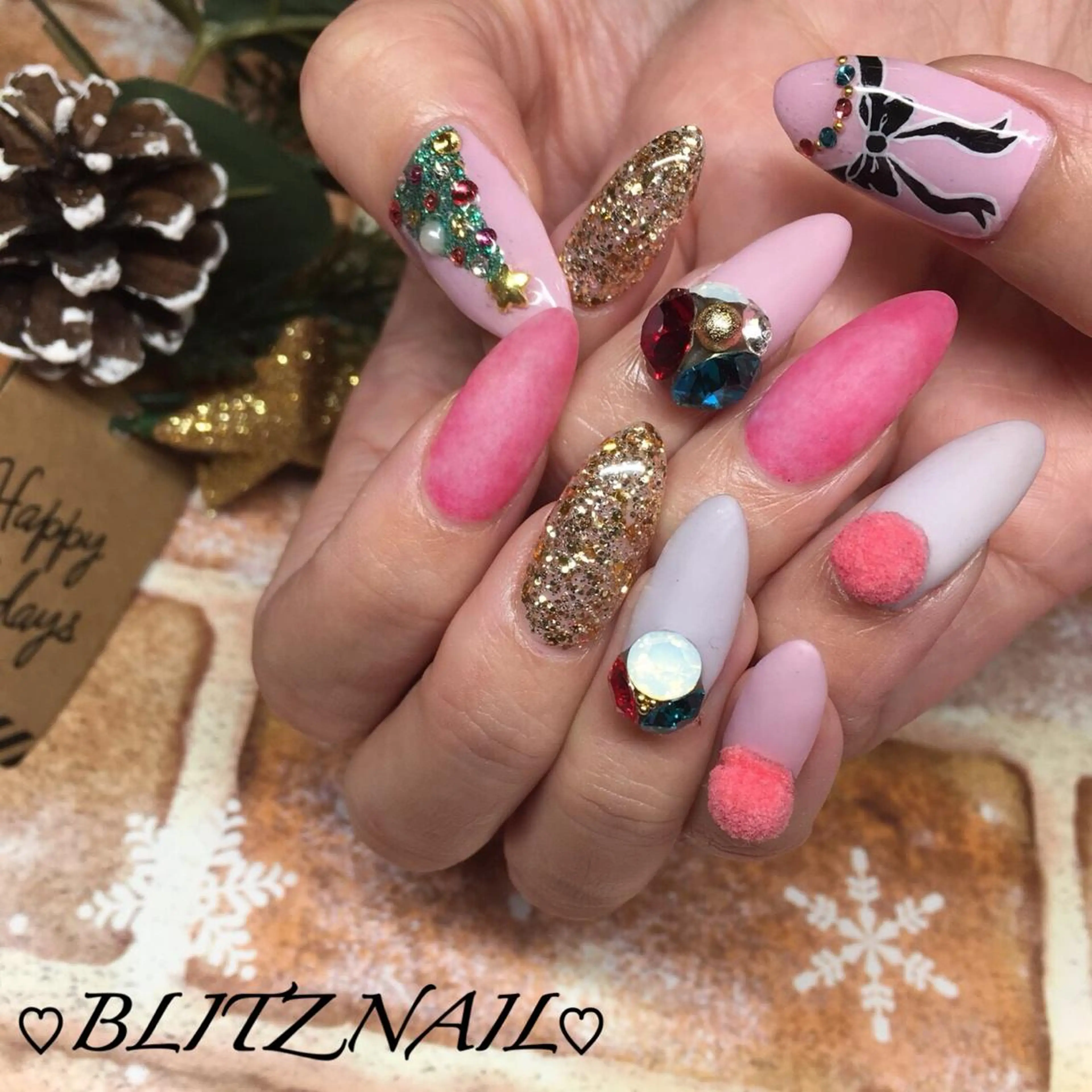 ネイル BLITZ Nail 岩田💅🏻✨のネイルデザイン