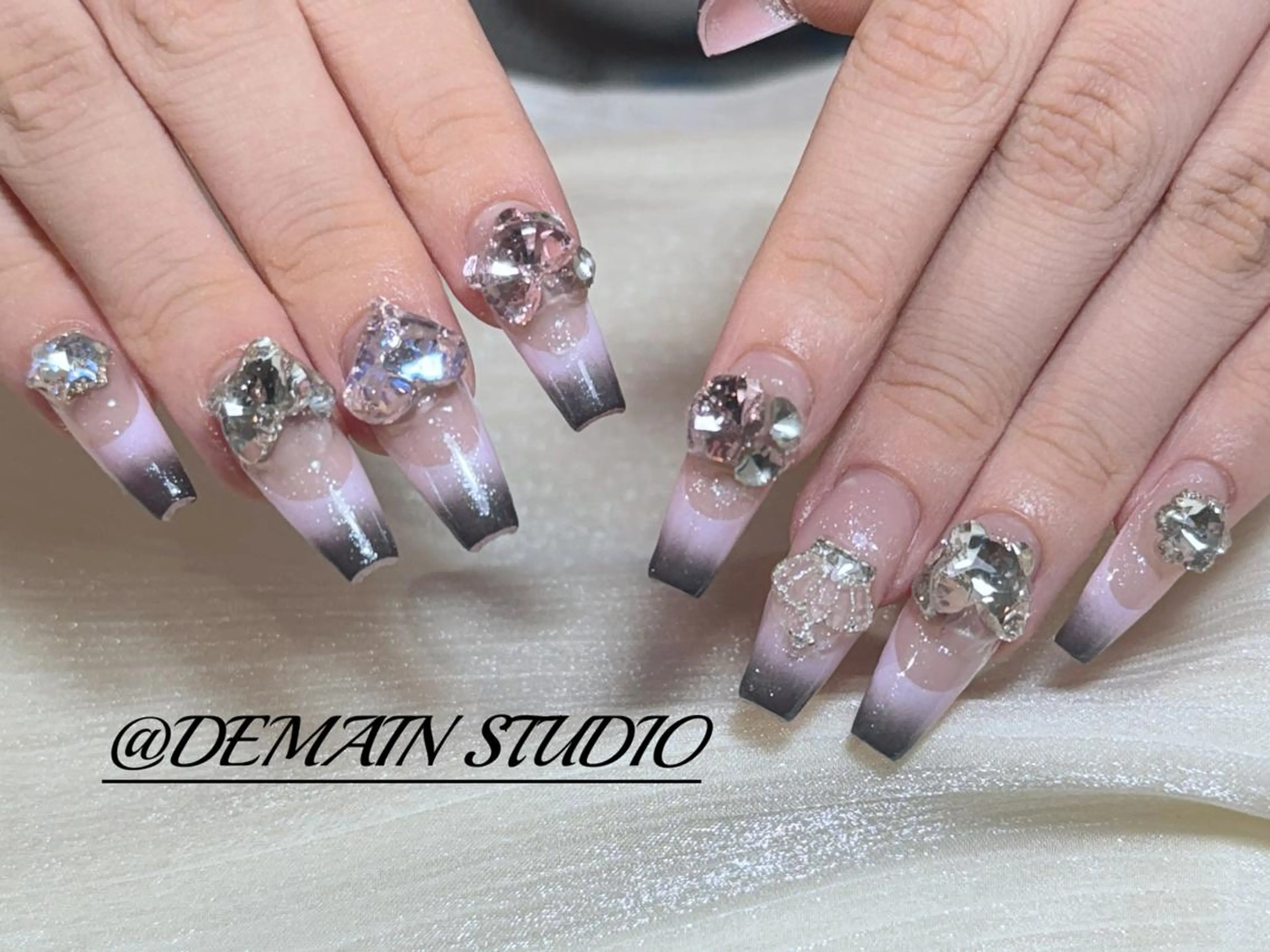 ネイル ハンドネイル ハンドケア Lumina _MIO研修のネイルデザイン