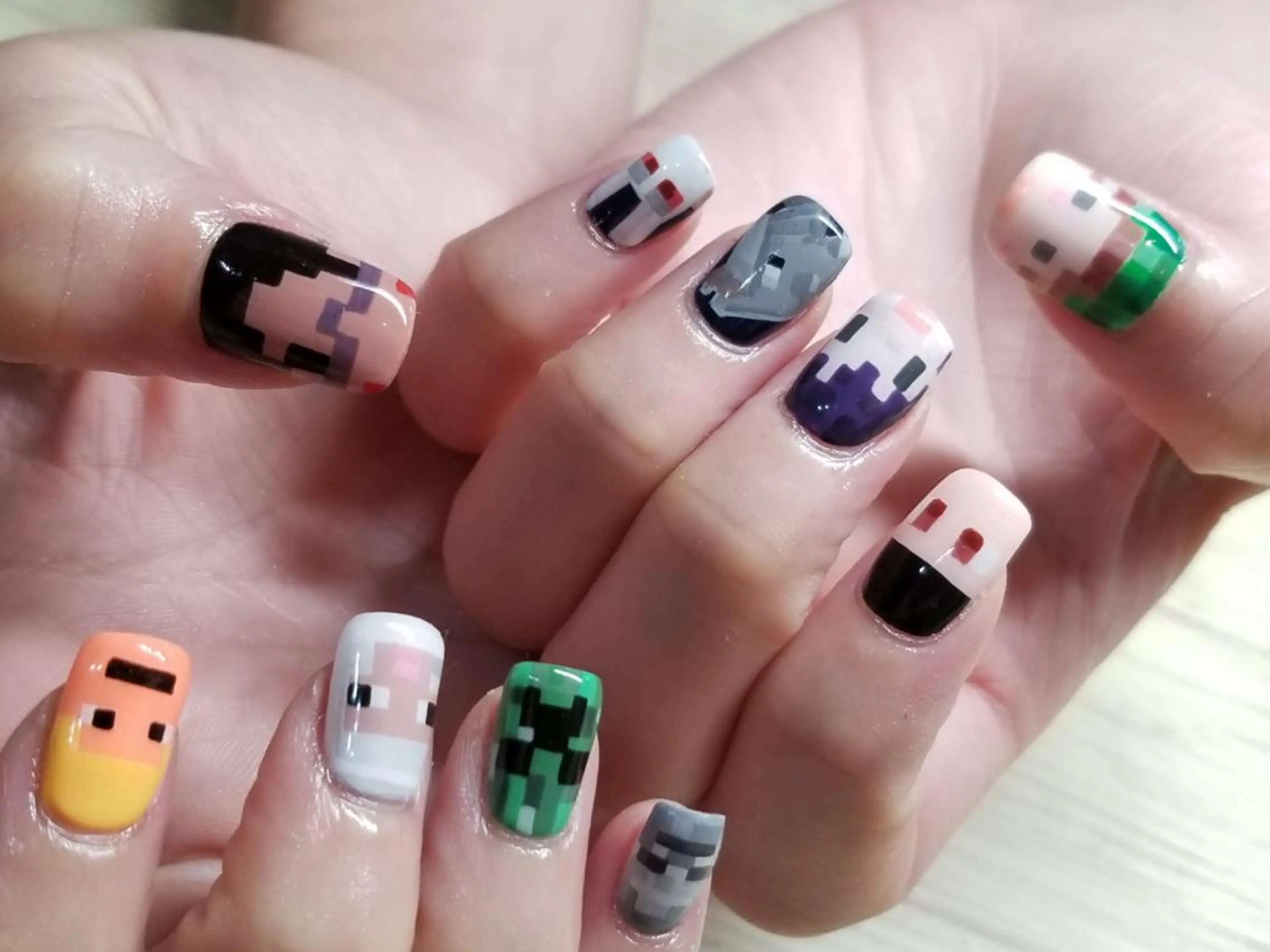 ネイル おで@ oderi_nailのネイルデザイン