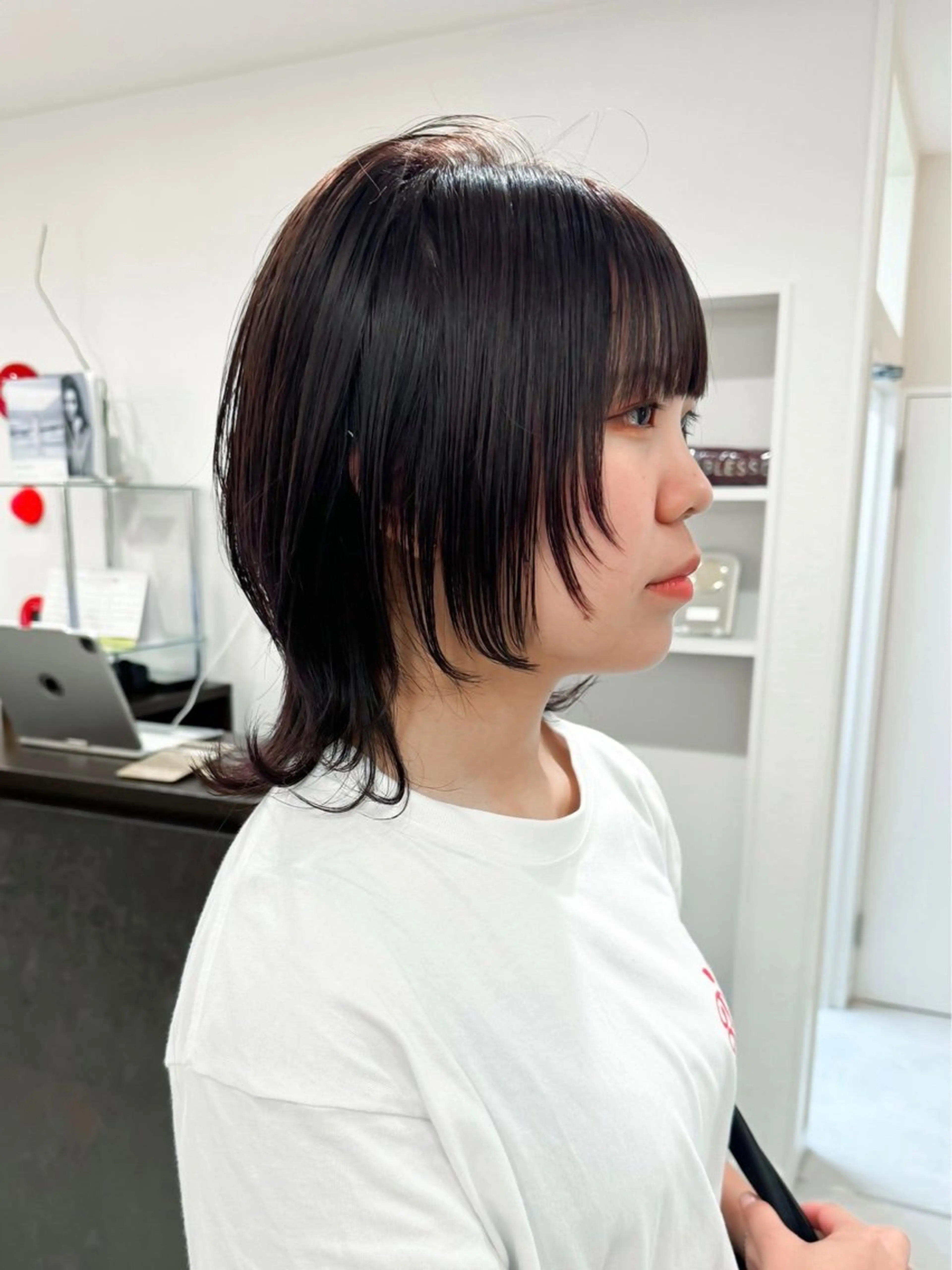 ミディアム カラー カット ヘアカラー トリートメント ハイトーン/ウルフ/ レイヤー/Asukaのヘアスタイル