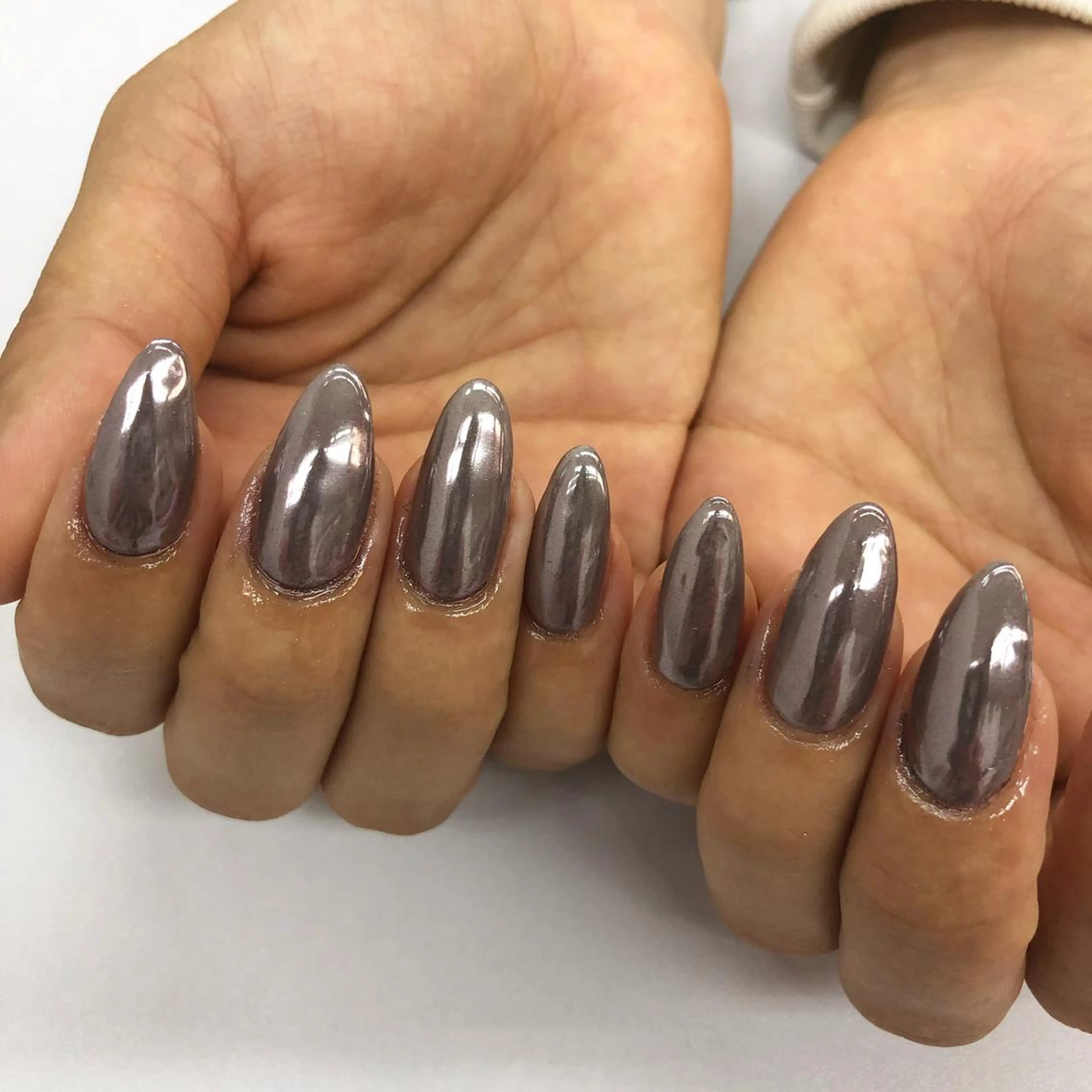 ネイル ミラーネイル esNail&eye イーズネイル＆アイのネイルデザイン