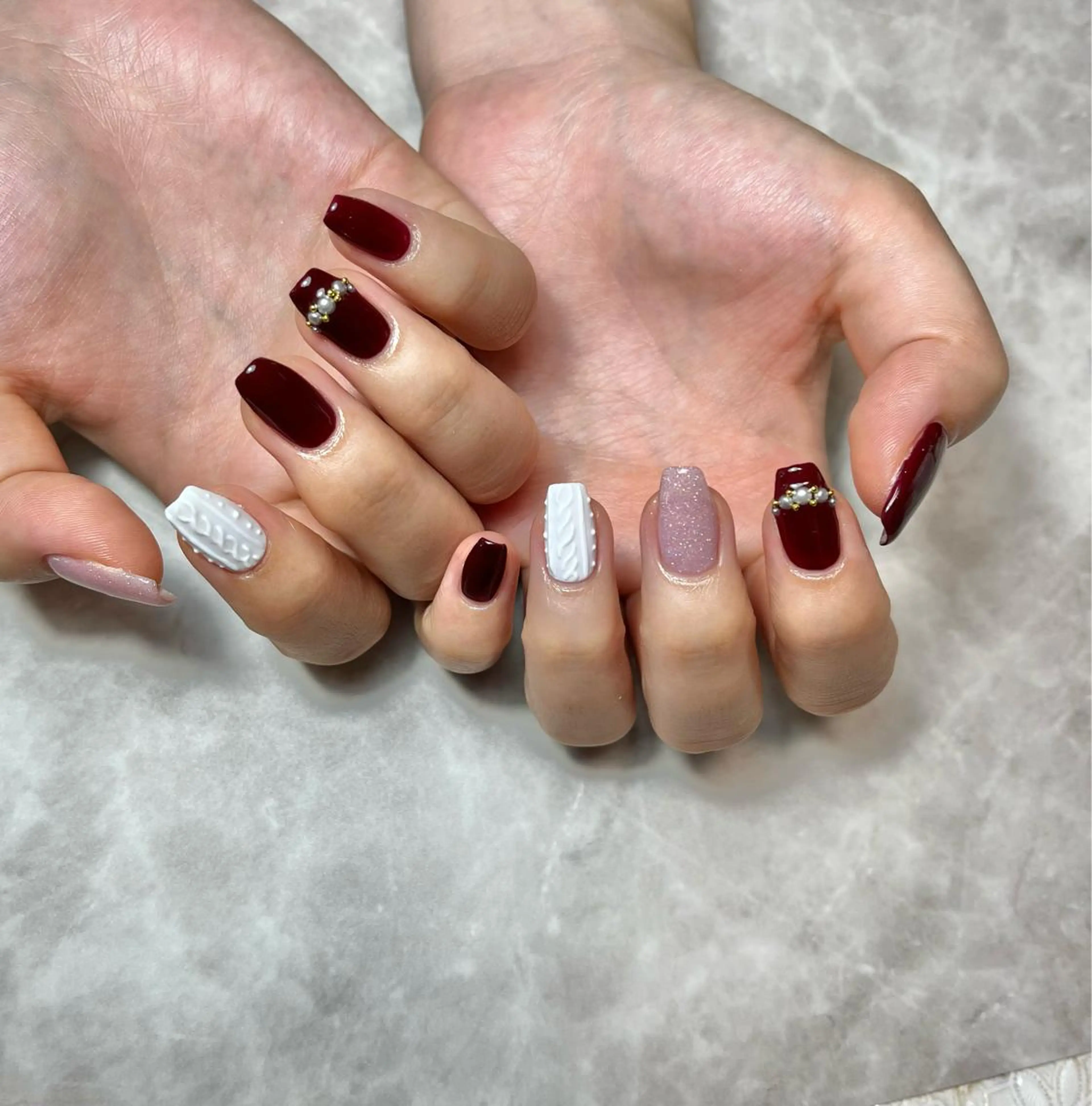 ネイル 成人式 ジェルネイル キラキラネイル 韓国ネイル オフィスネイル ハンドネイル nails' it...のネイルデザイン