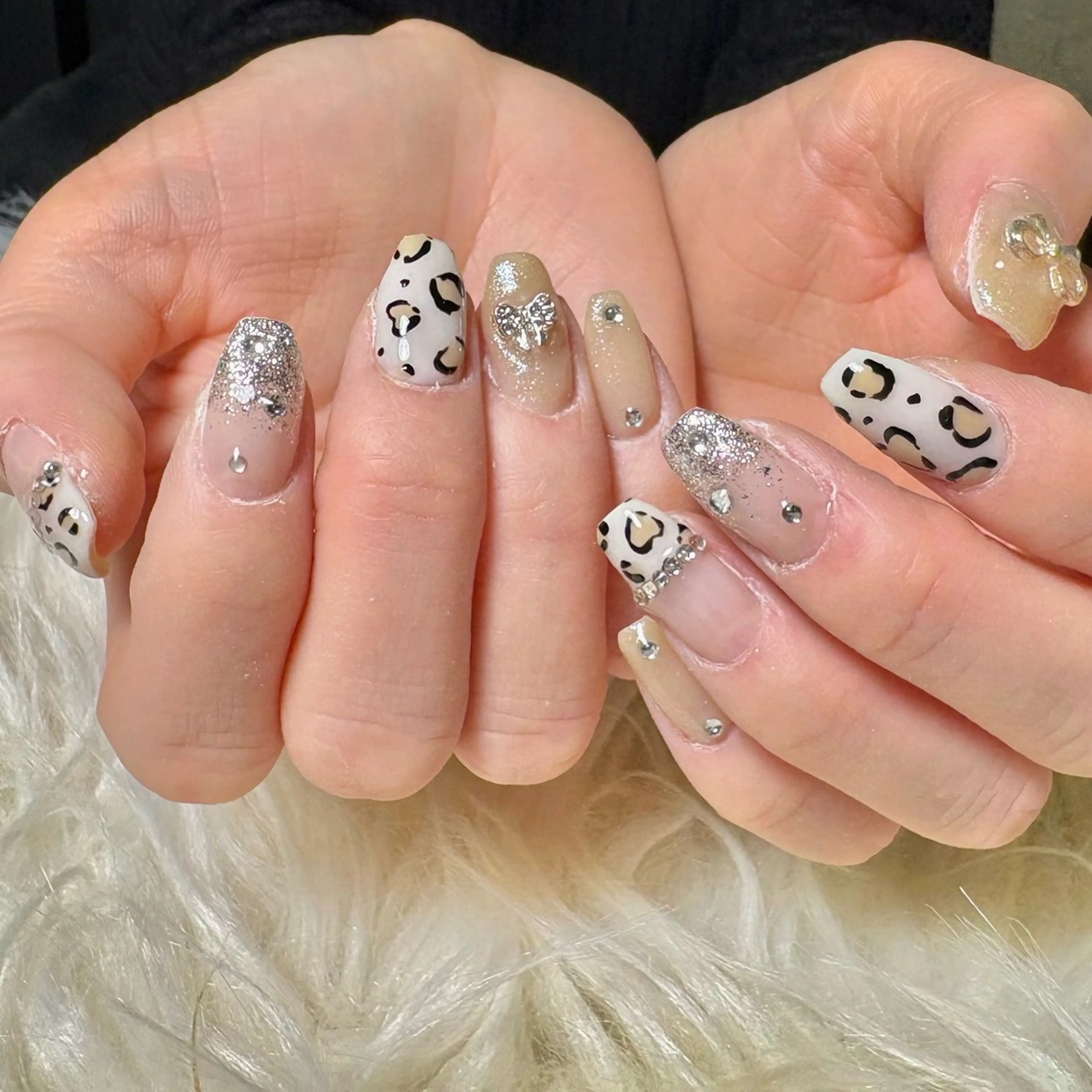 ネイル ハンドネイル ハンドケア hohomi .のネイルデザイン