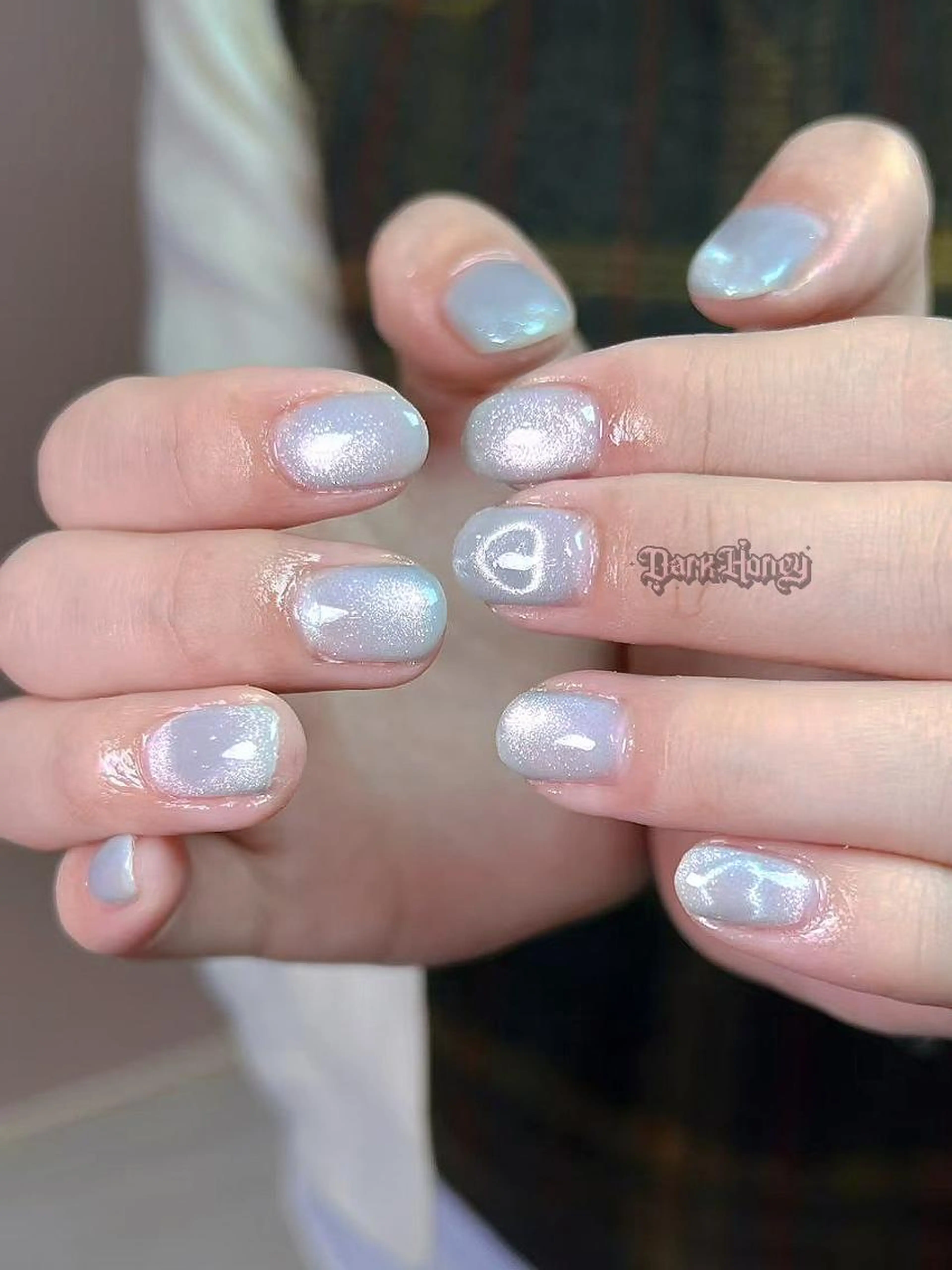 自爪💅キラキラマグネットワンカラー💖5940の写真