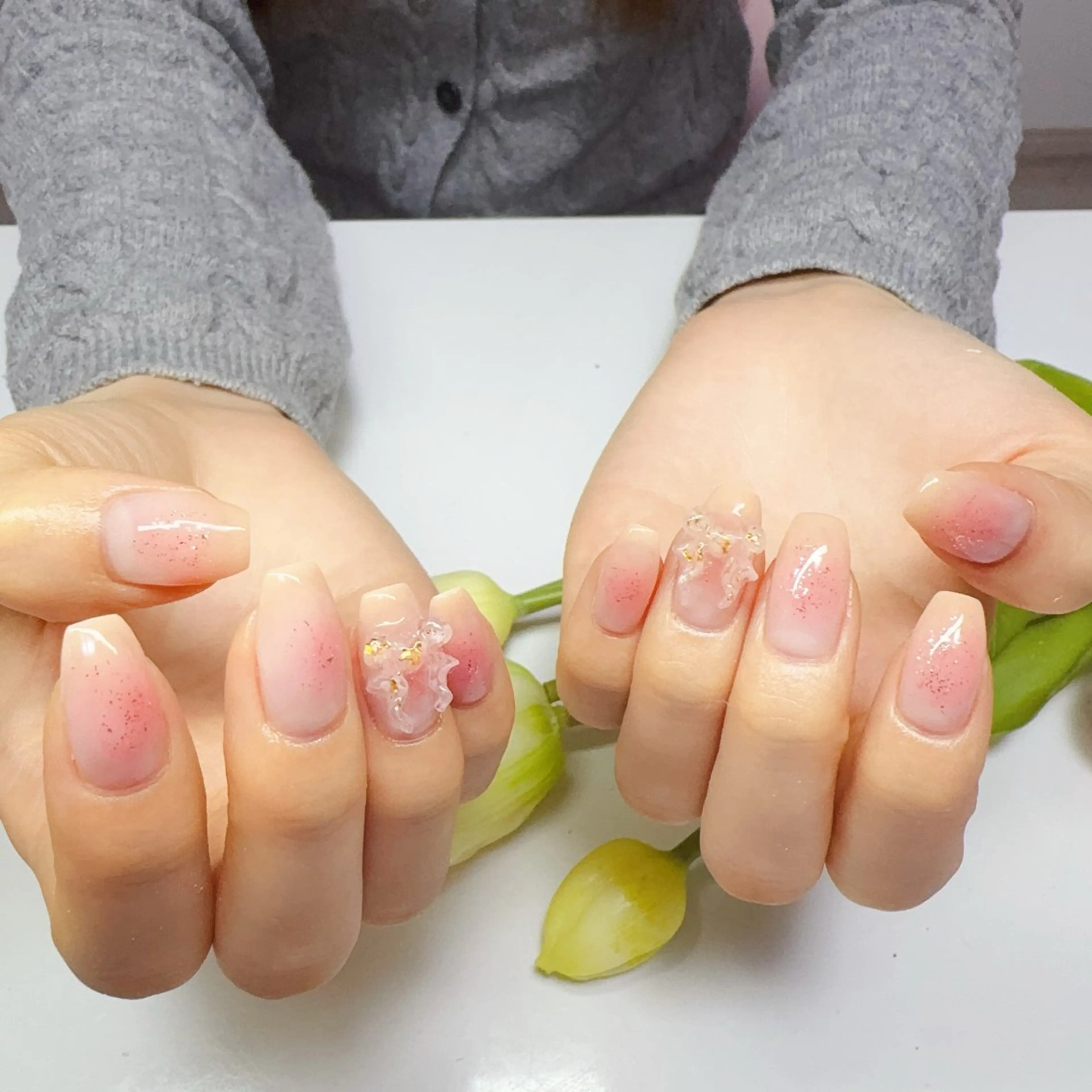 ネイル チークネイル ピンク シンプルネイル バレンタイン ワンホンネイル ハンドネイル YUYI.nail salonのネイルデザイン