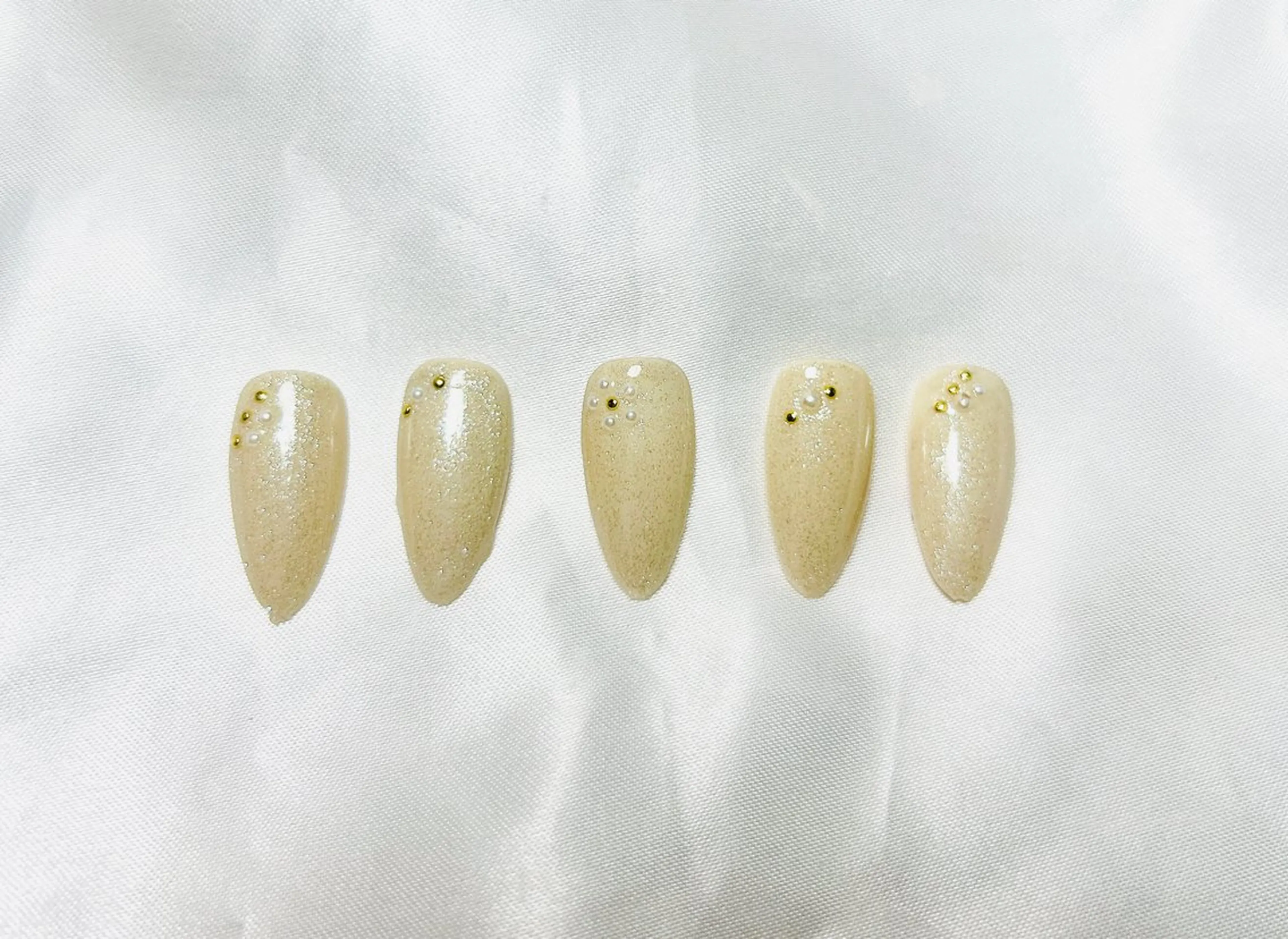 ネイル ビューティーサロン ♪　flowers～のネイルデザイン