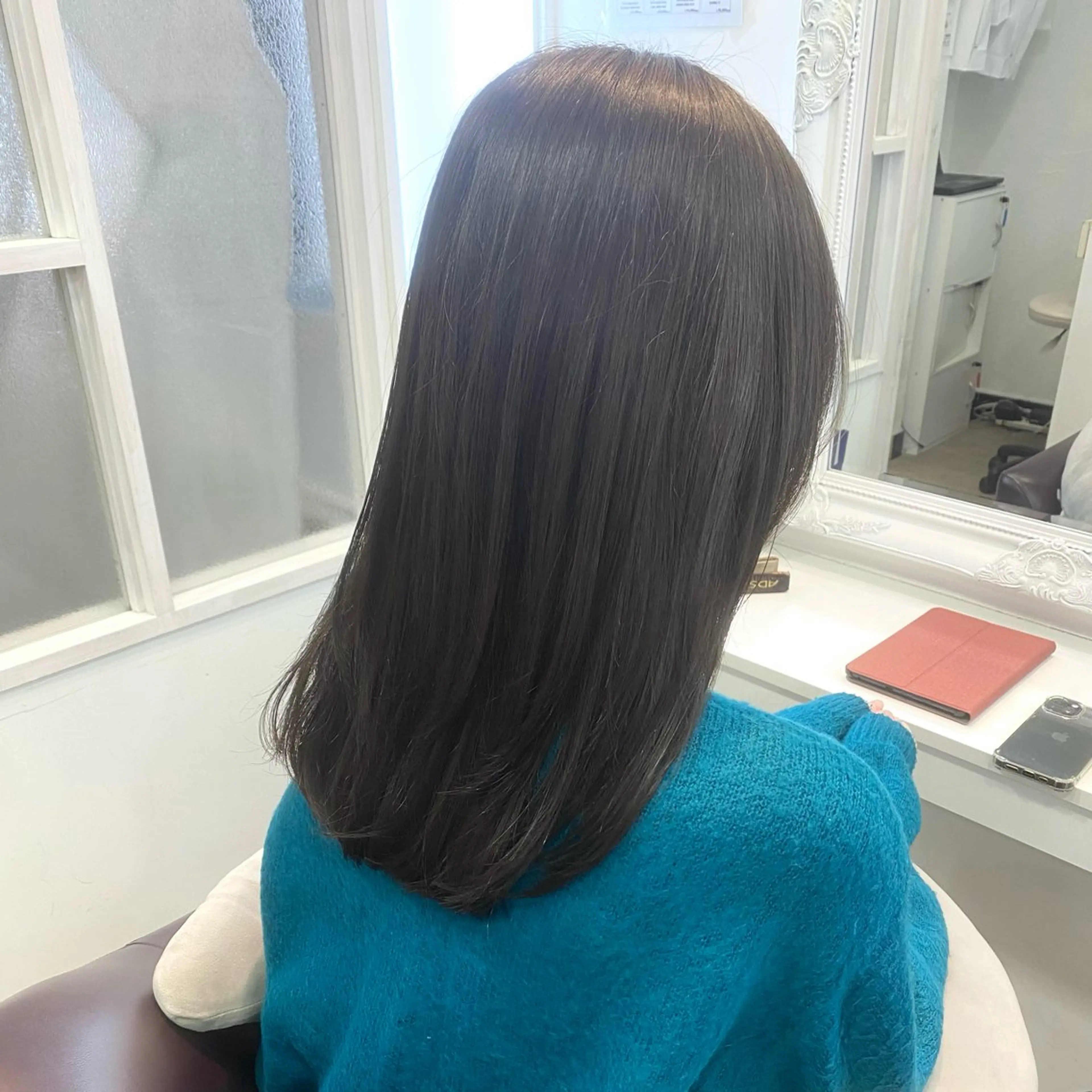 セミロング カラー ベージュカラー ヘアカラー 𝑆𝐴𝑂𝑅𝐼 /大森🪞🎀のヘアスタイル