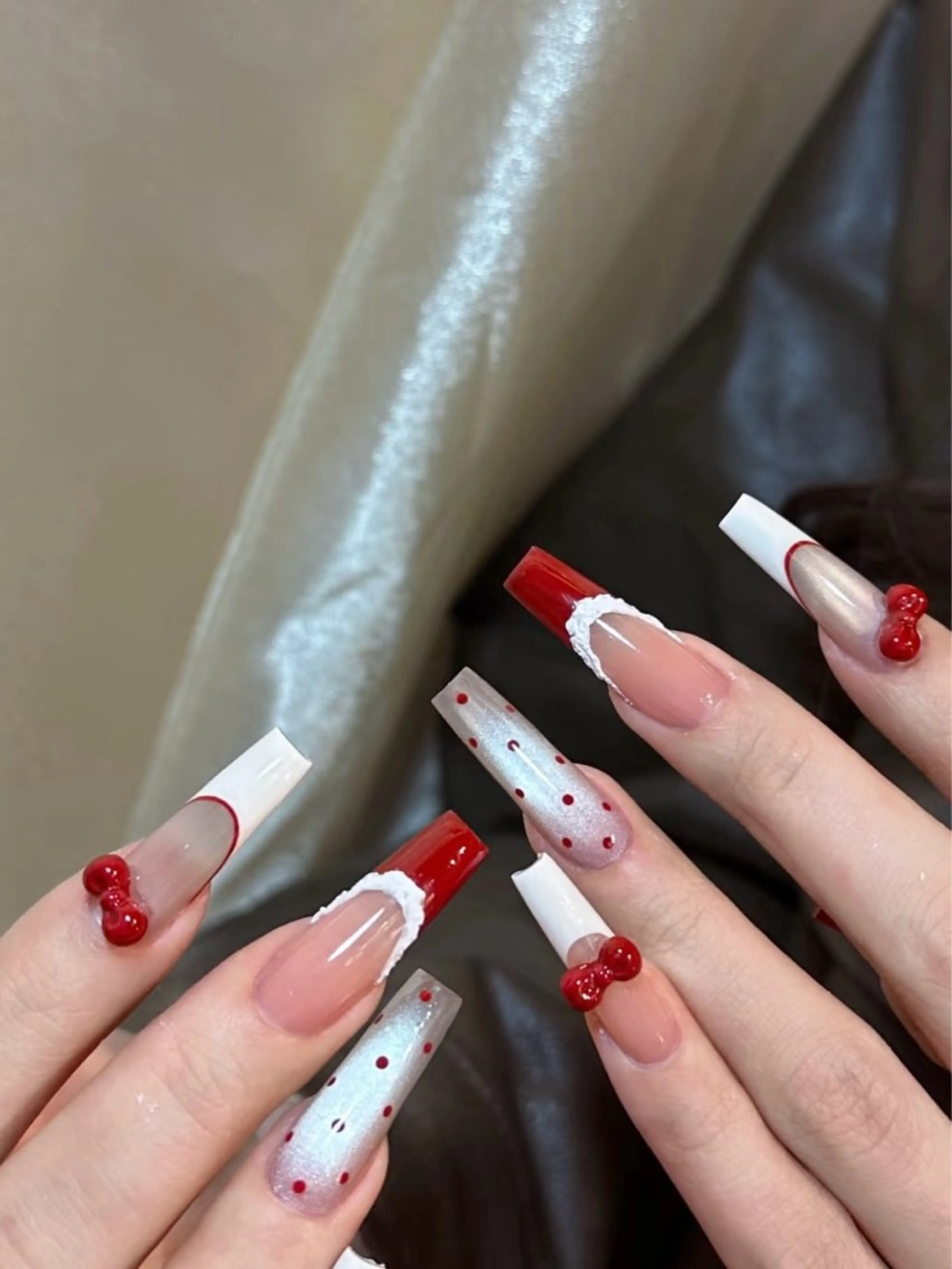 ネイル DR NAIL新宿所属・Haruka 🎀のネイルデザイン