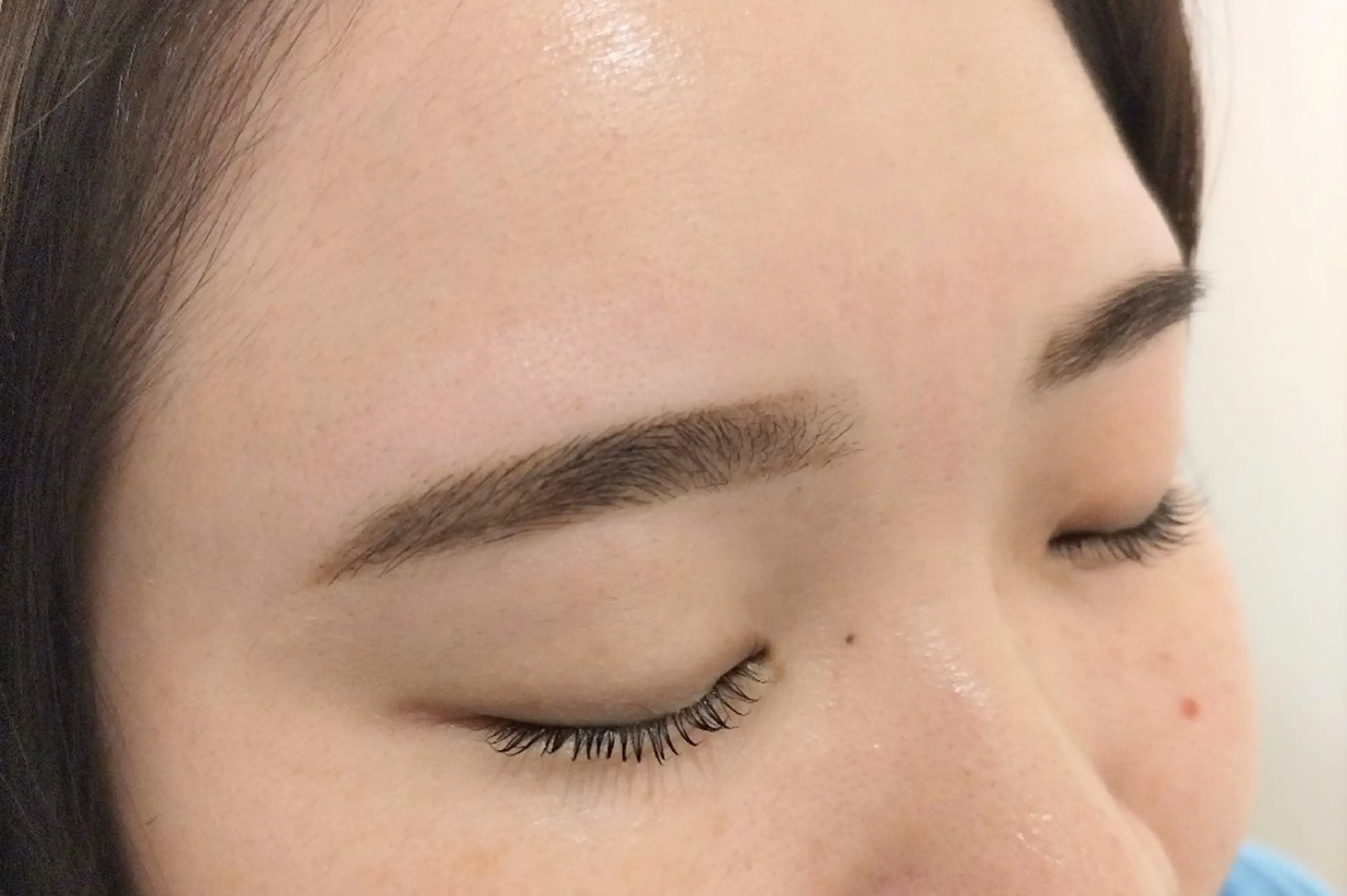 アイブロウ 眉毛ワックス脱毛 松下 奈津子のマツエク・マツパデザイン