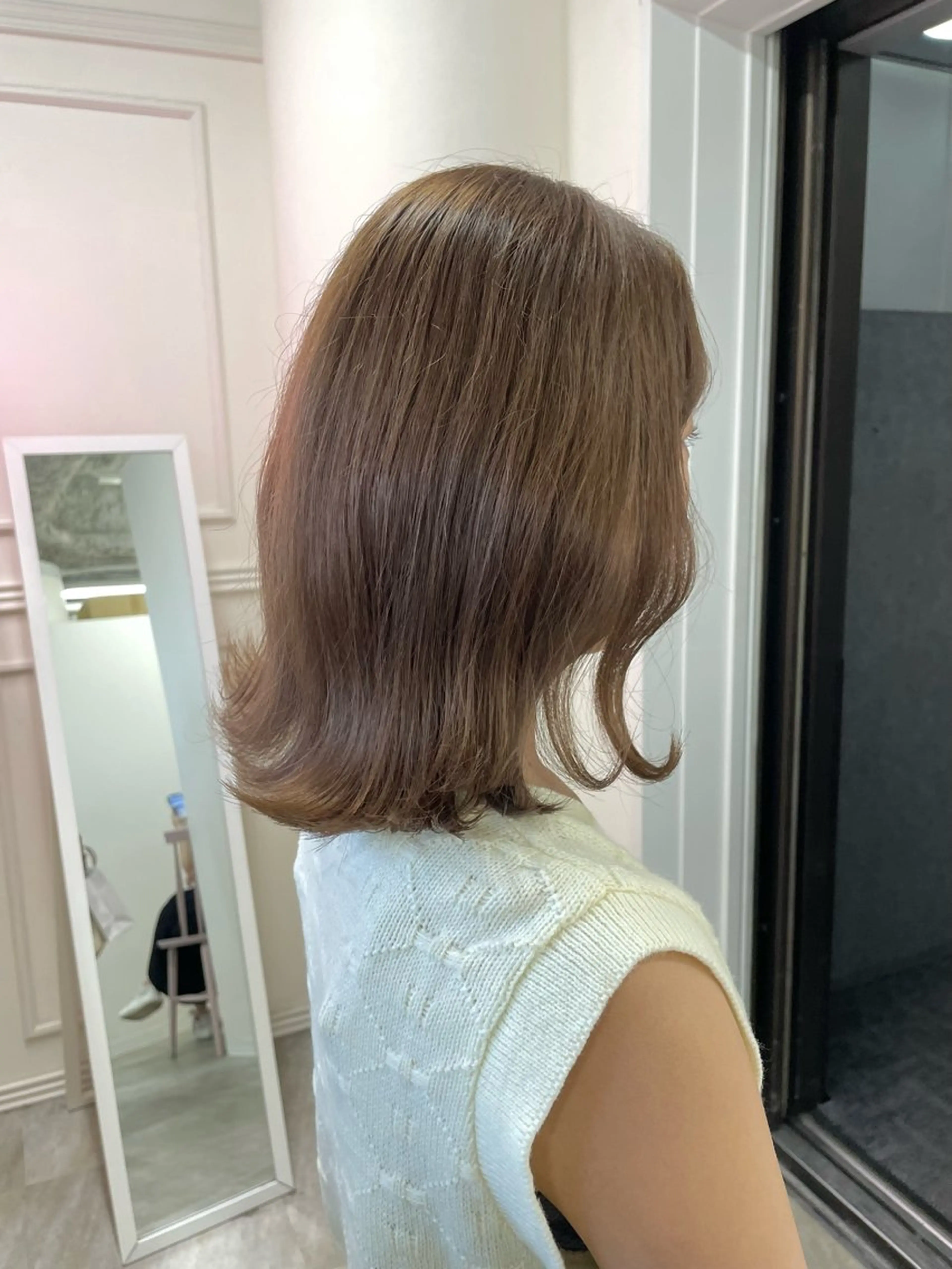 ミディアム カラー ベージュカラー Hana ♡ marshu梅田のヘアスタイル