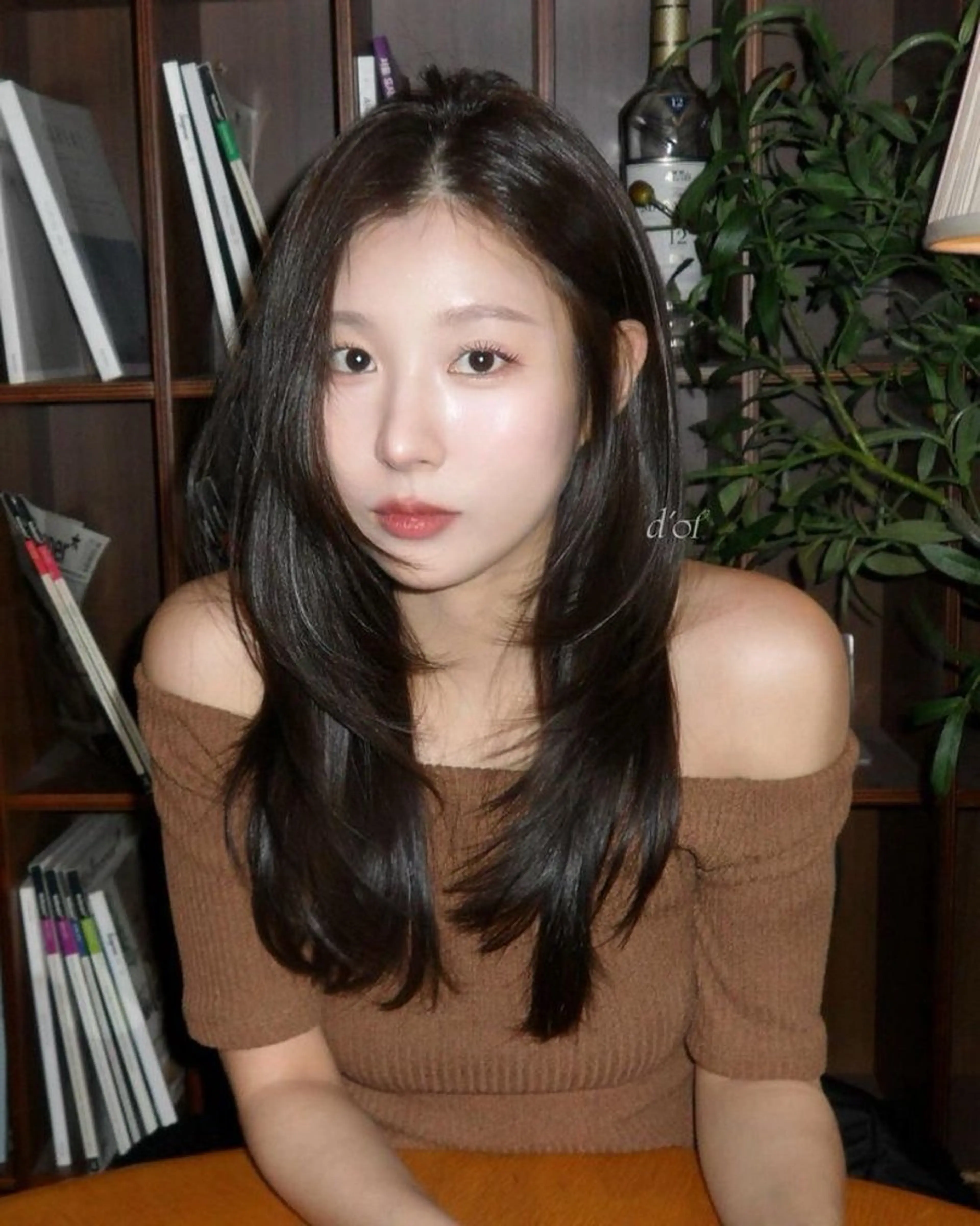 ミディアム 【arc】 佐藤未希穂/レイヤーのヘアスタイル