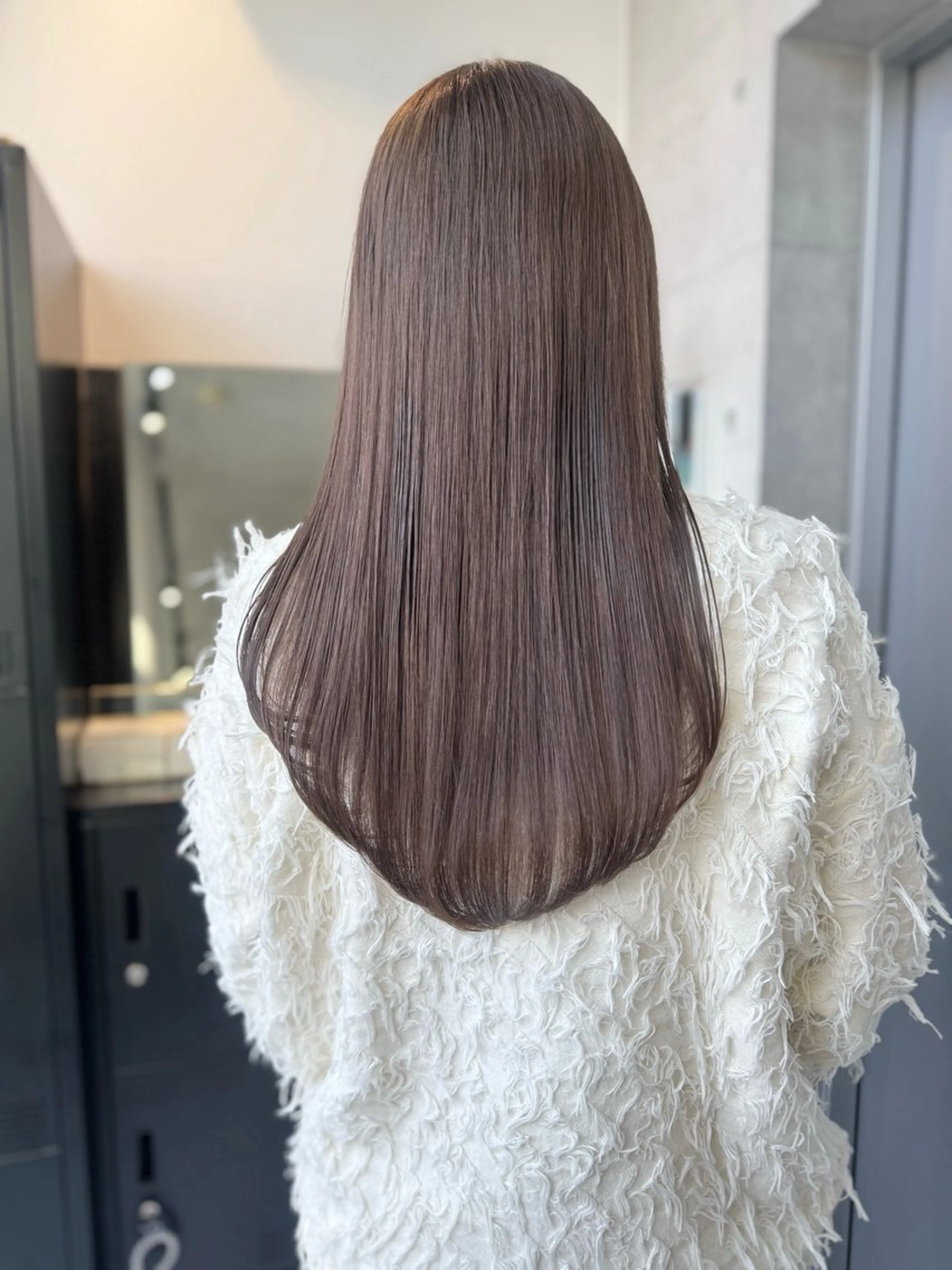 ロング カラー パーマ ヘアアレンジ 透明感/オリーブ/ グレージュ/YUKAのヘアスタイル