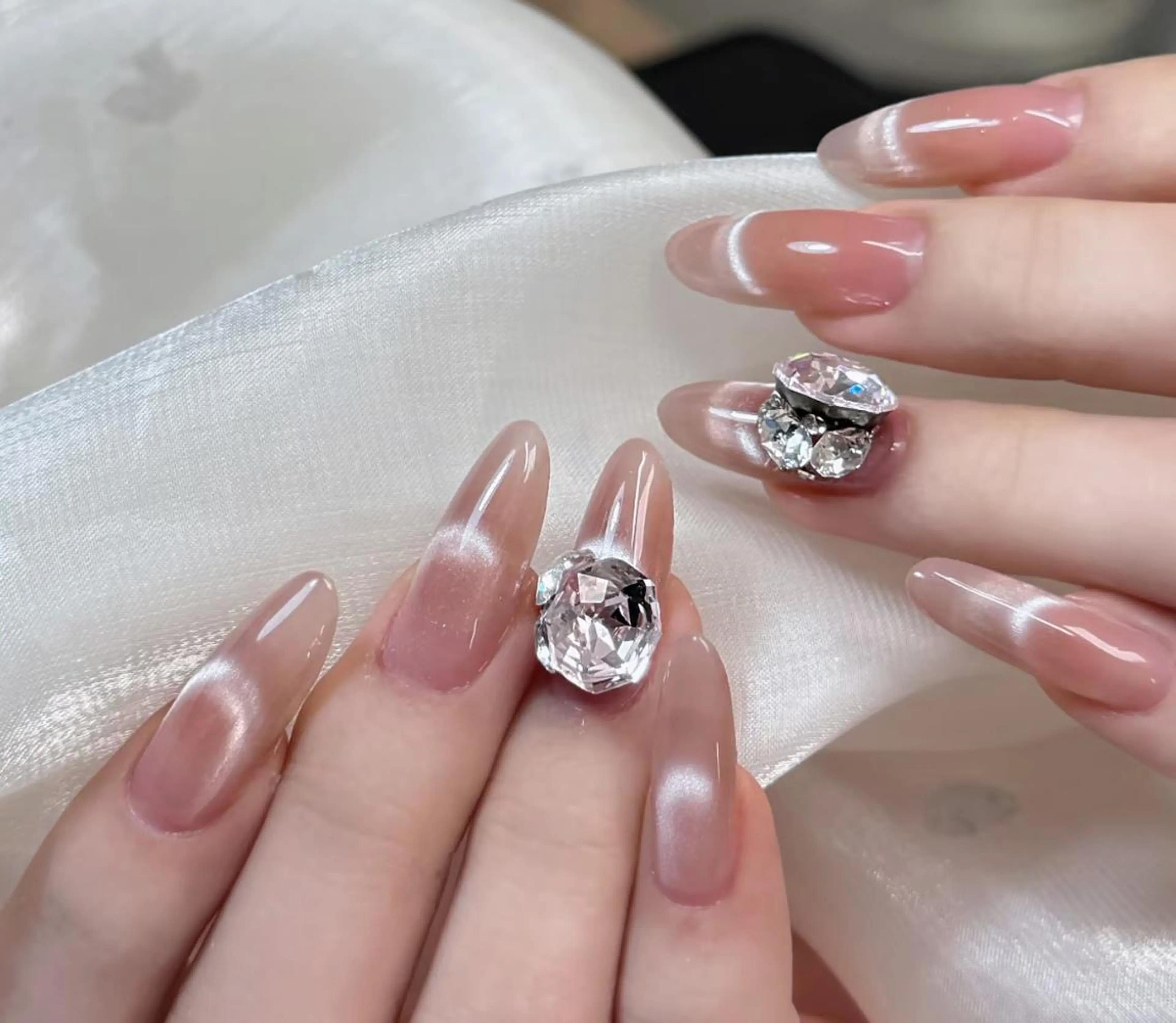 ネイル ハンドネイル ハンドケア 🍑 momo_nailのネイルデザイン