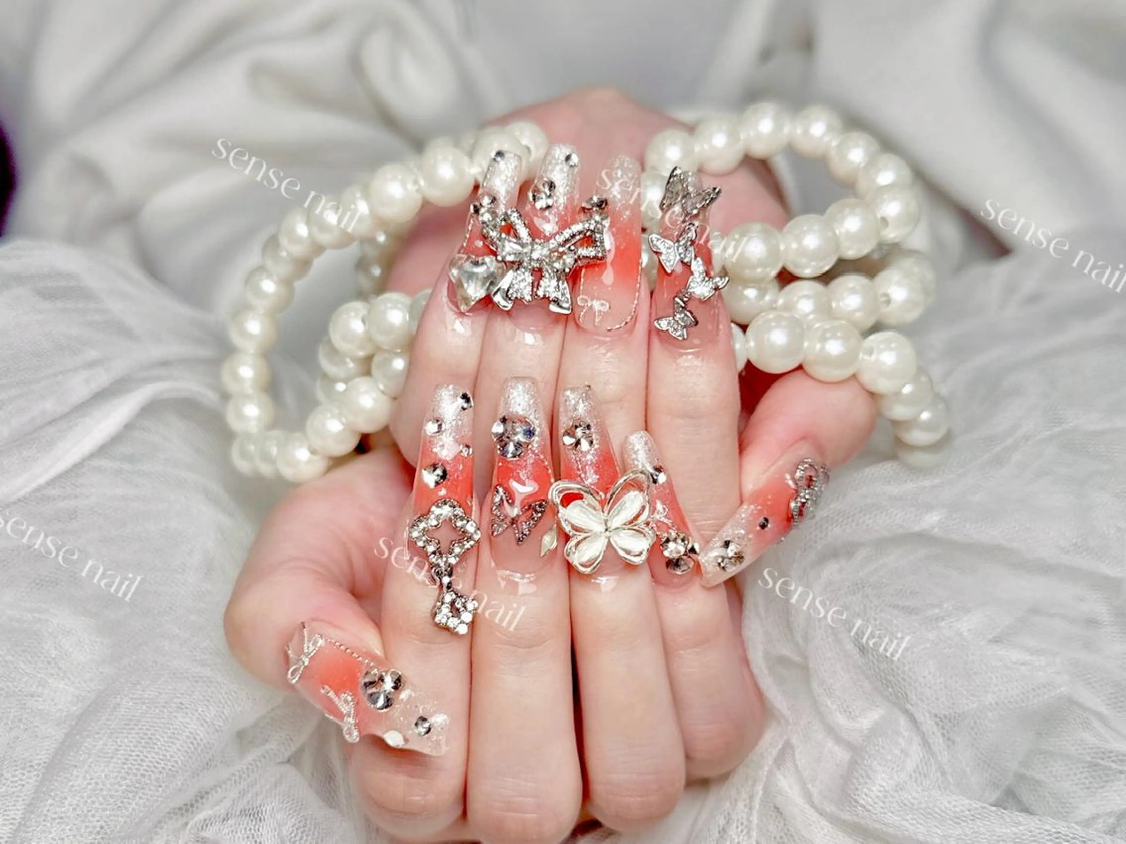 ネイル Yukiko 🌙のネイルデザイン