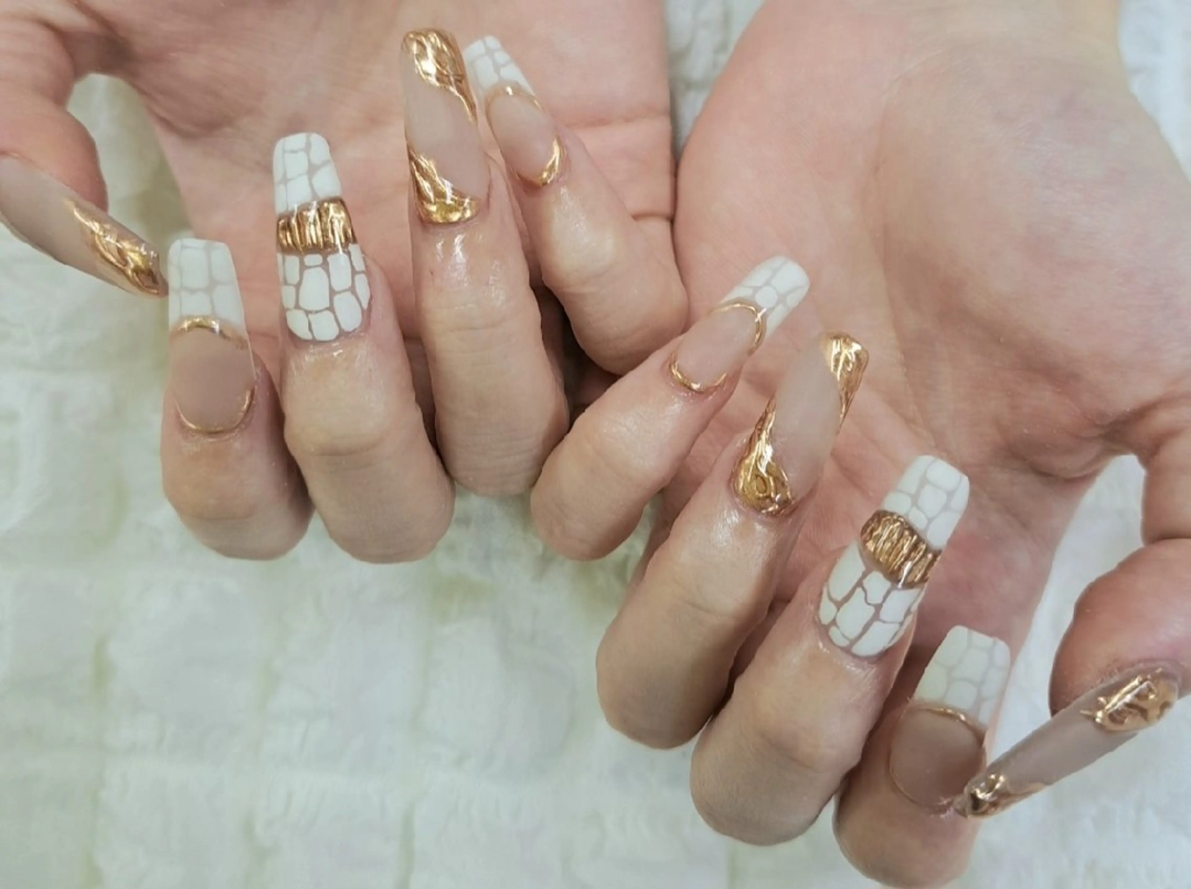 ネイル アートネイル オーロラネイル チークネイル ジェルネイル グラデーション ハンドネイル 河野ちえ (雑誌掲載サロン)のネイルデザイン