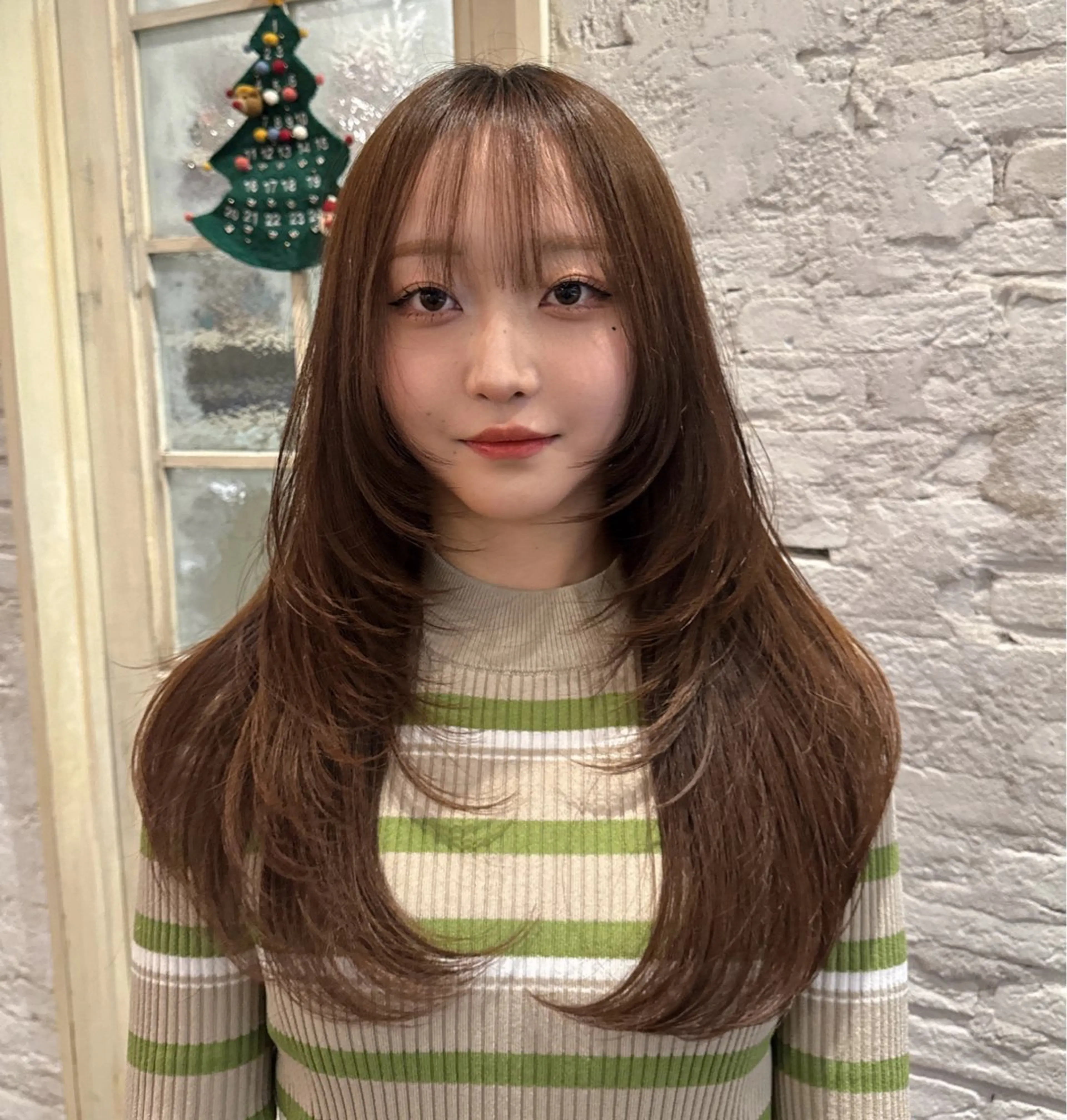 ロング 小村 理音のヘアスタイル