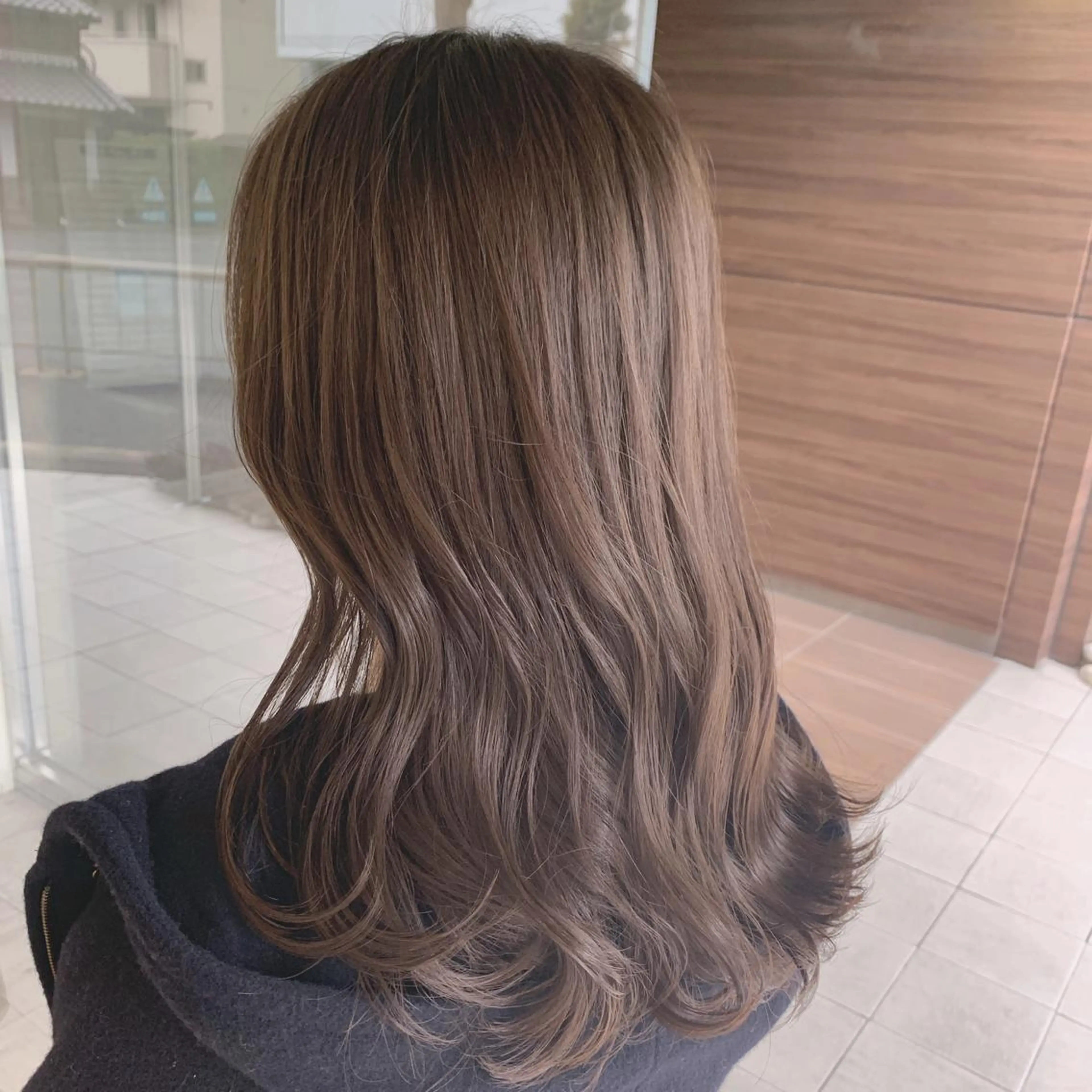 カラー 山本 鮎里のマツエク・マツパデザイン