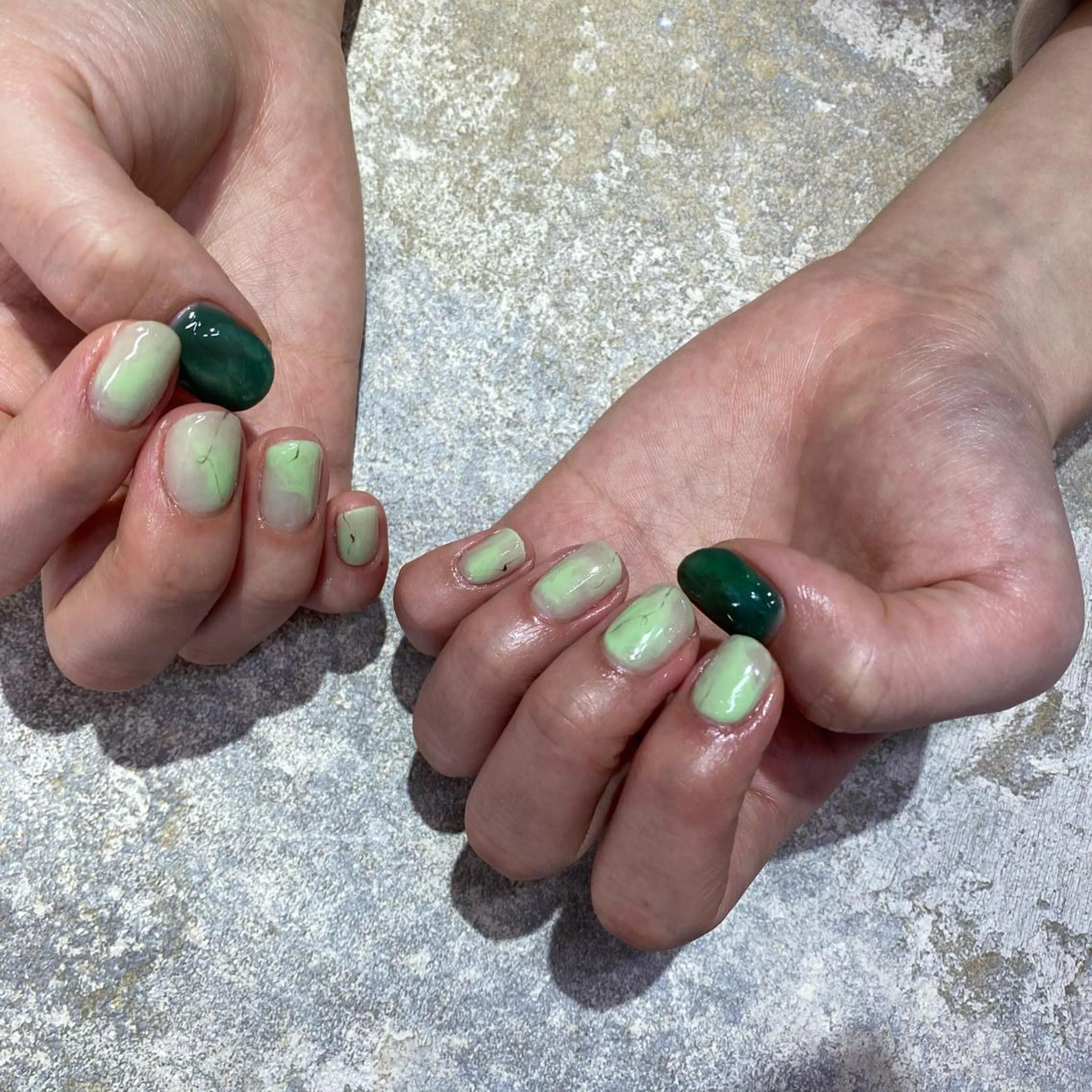 ネイル Amber21.所属・Nagahama Akariのネイルデザイン