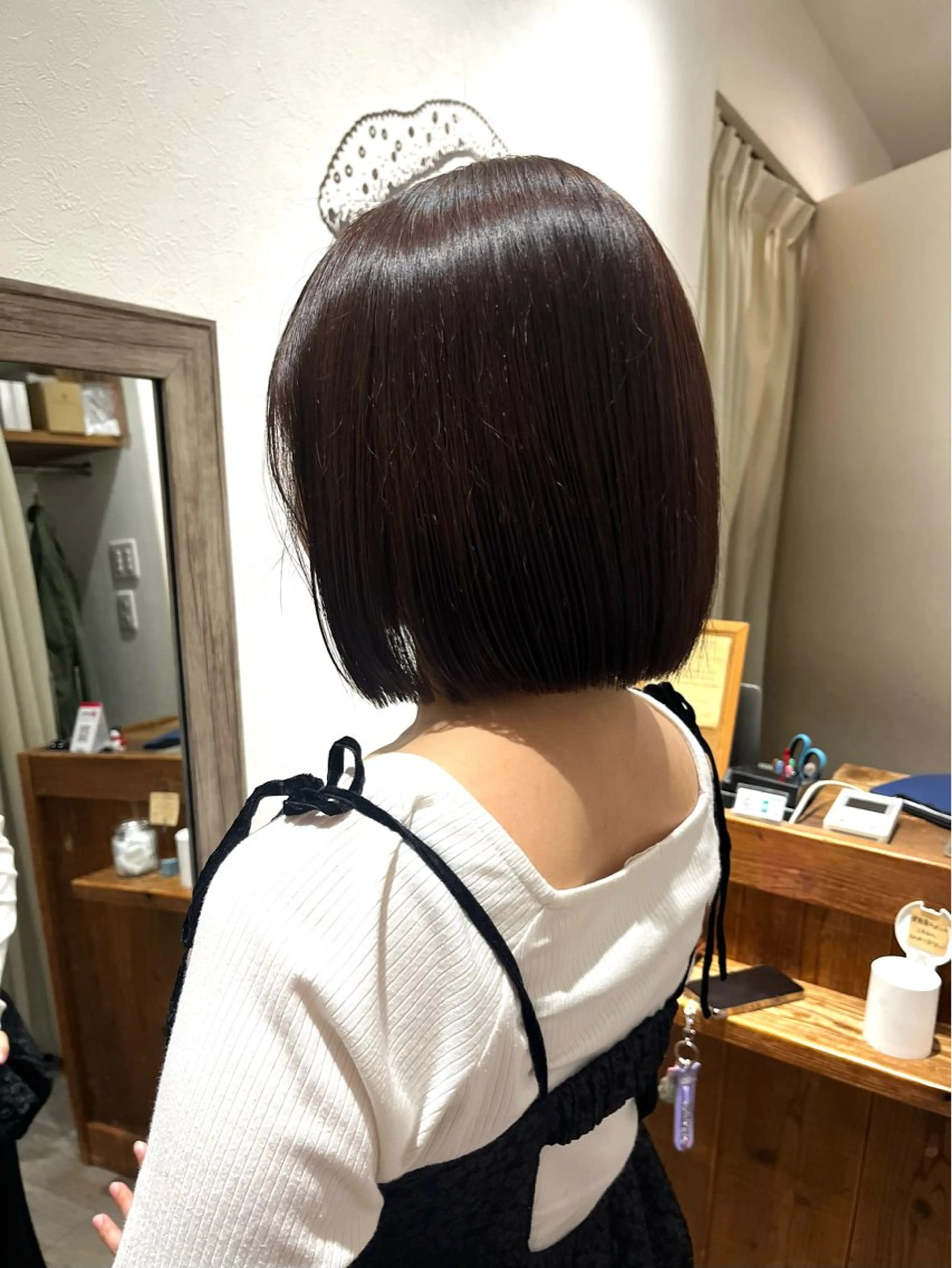ショート カラー 透明感カラー ボブ トリートメント カット ヘアカラー トリートメント 上品な暖色/丸みボブ Chie🪷のヘアスタイル