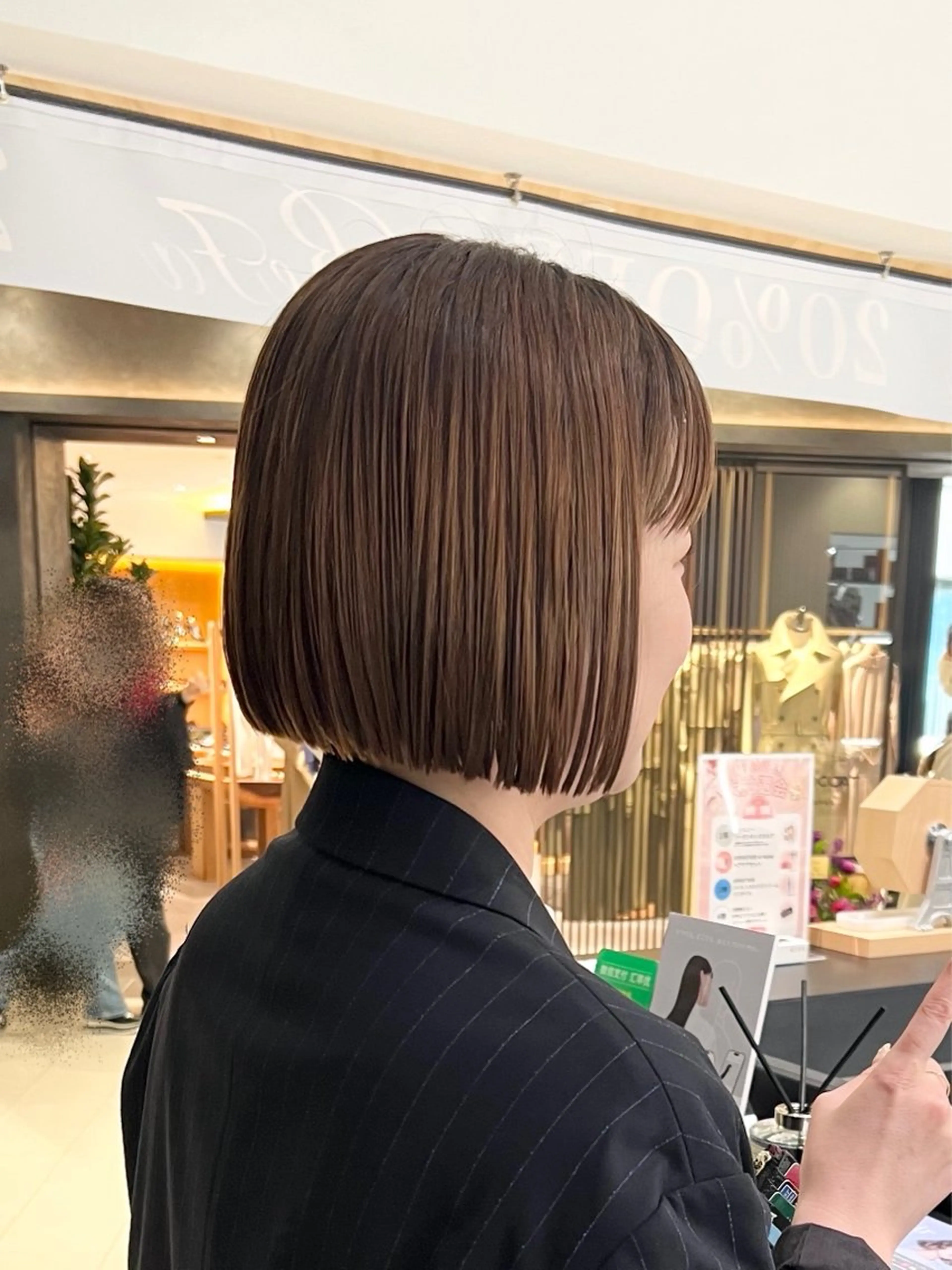 ミディアム 田中 亜澄のヘアスタイル