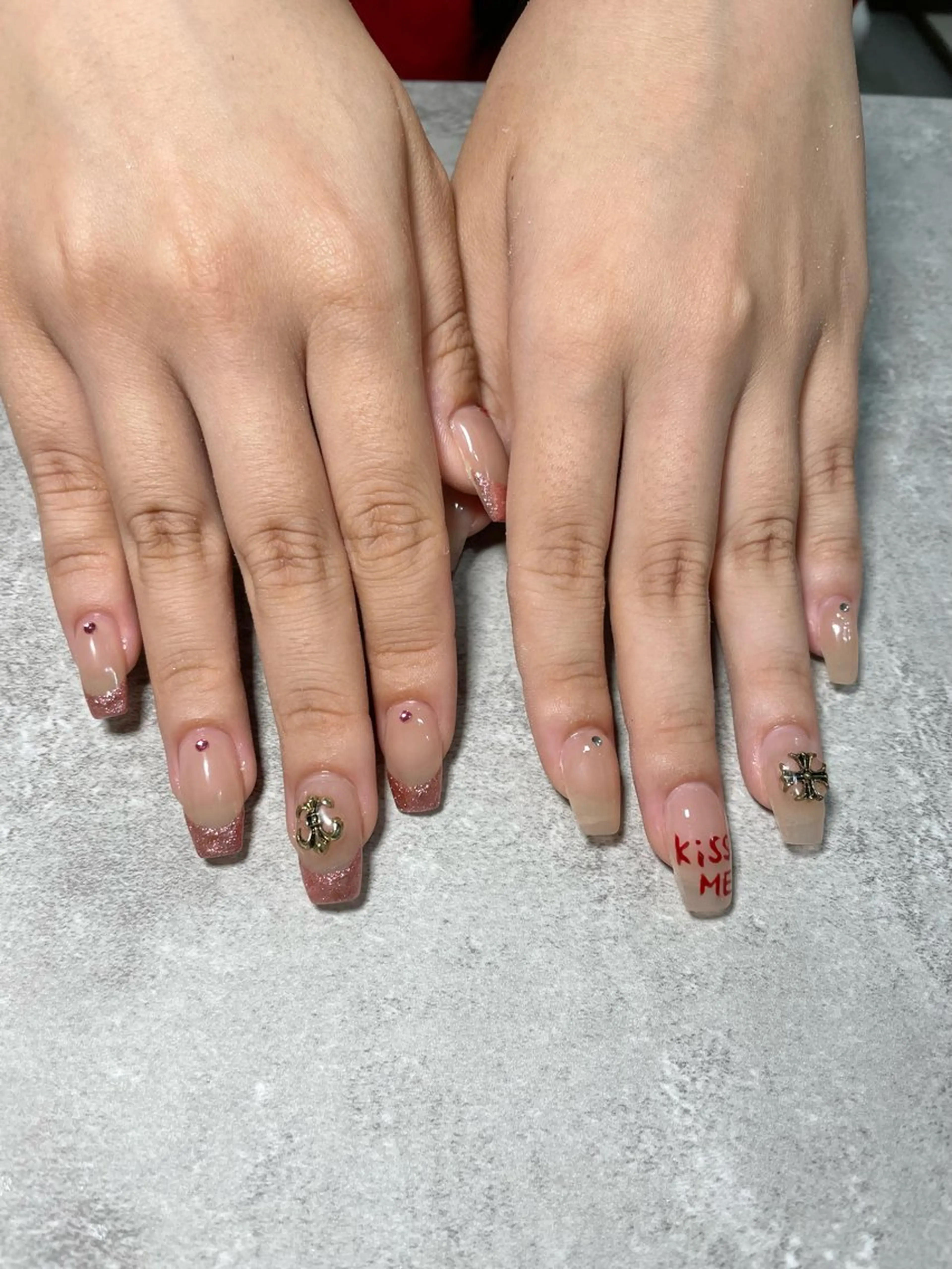 ネイル 長さ出し 持ち込み Raviliss ♡のネイルデザイン