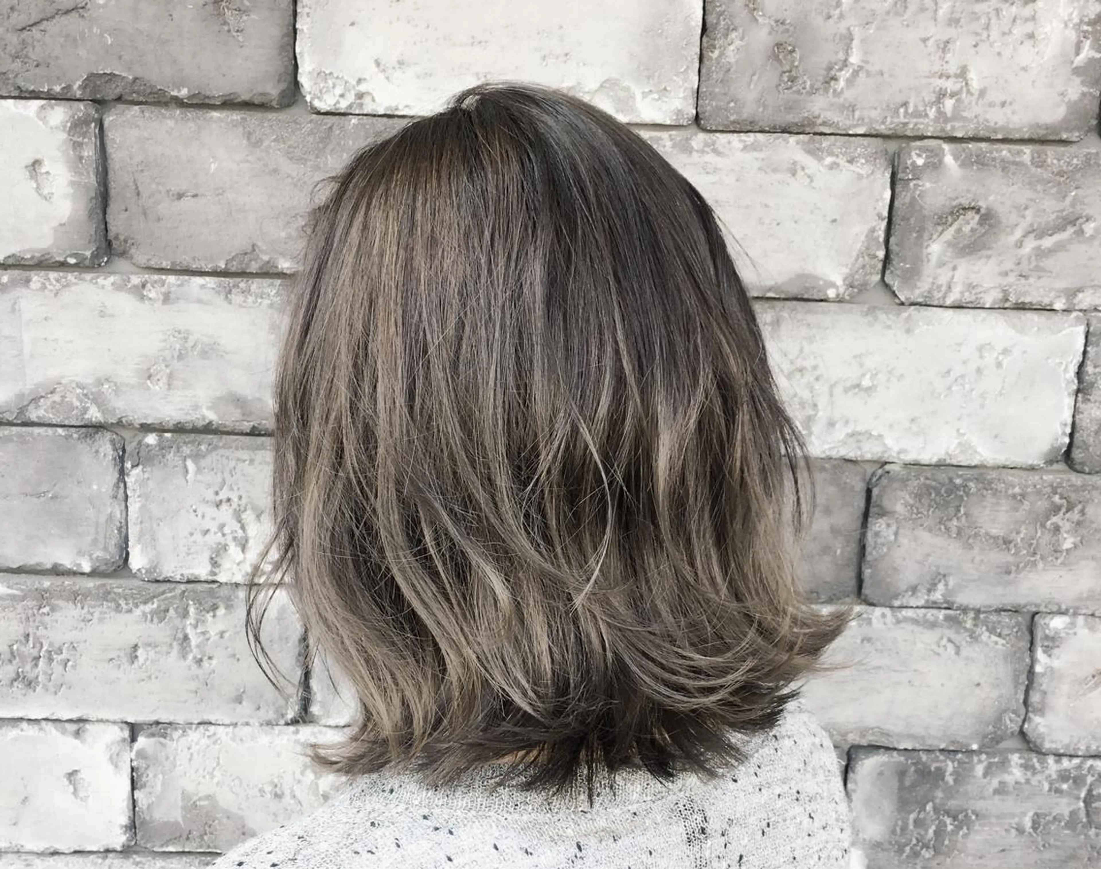 カラー RISE by REVOのヘアスタイル