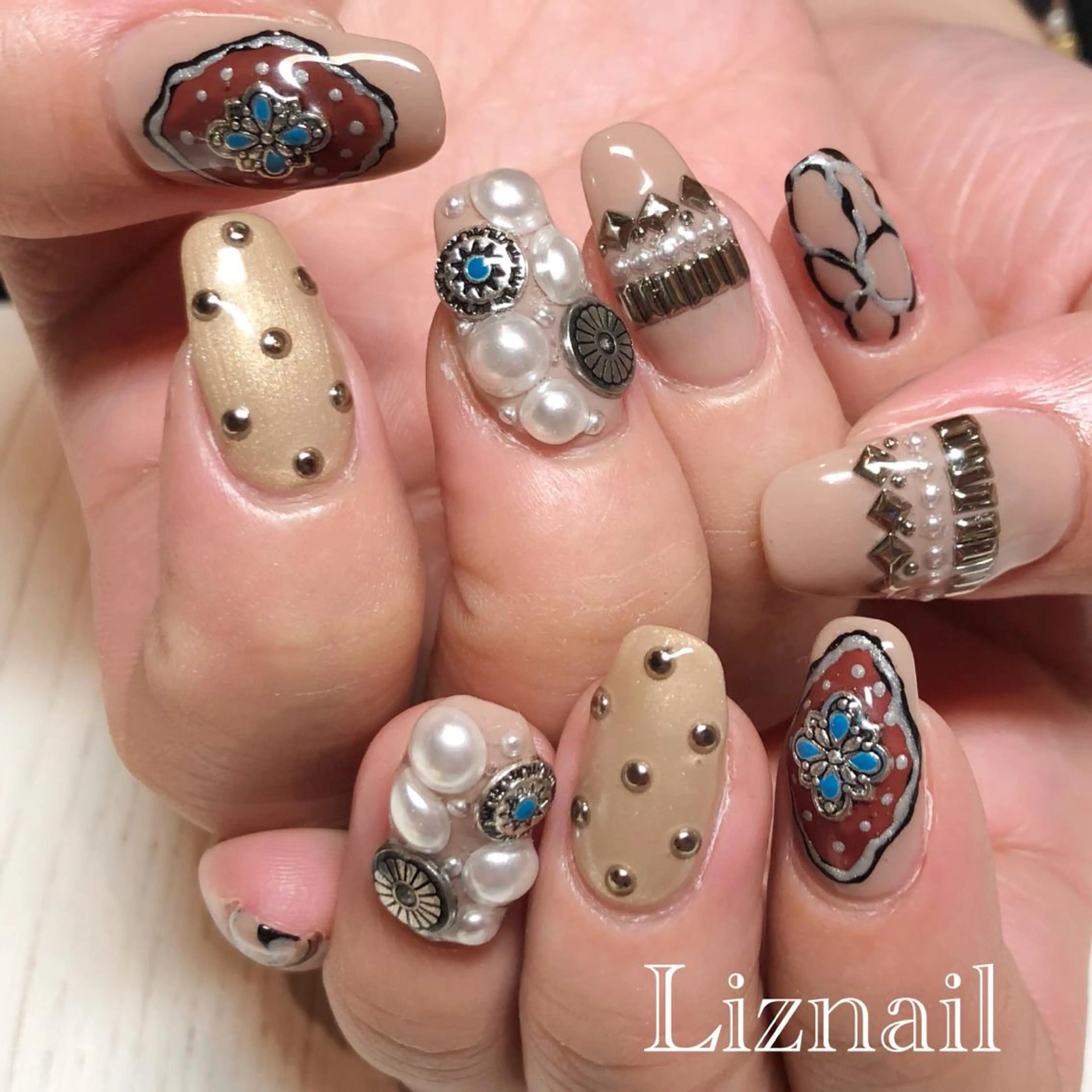 ネイル Rawr / saoriのネイルデザイン