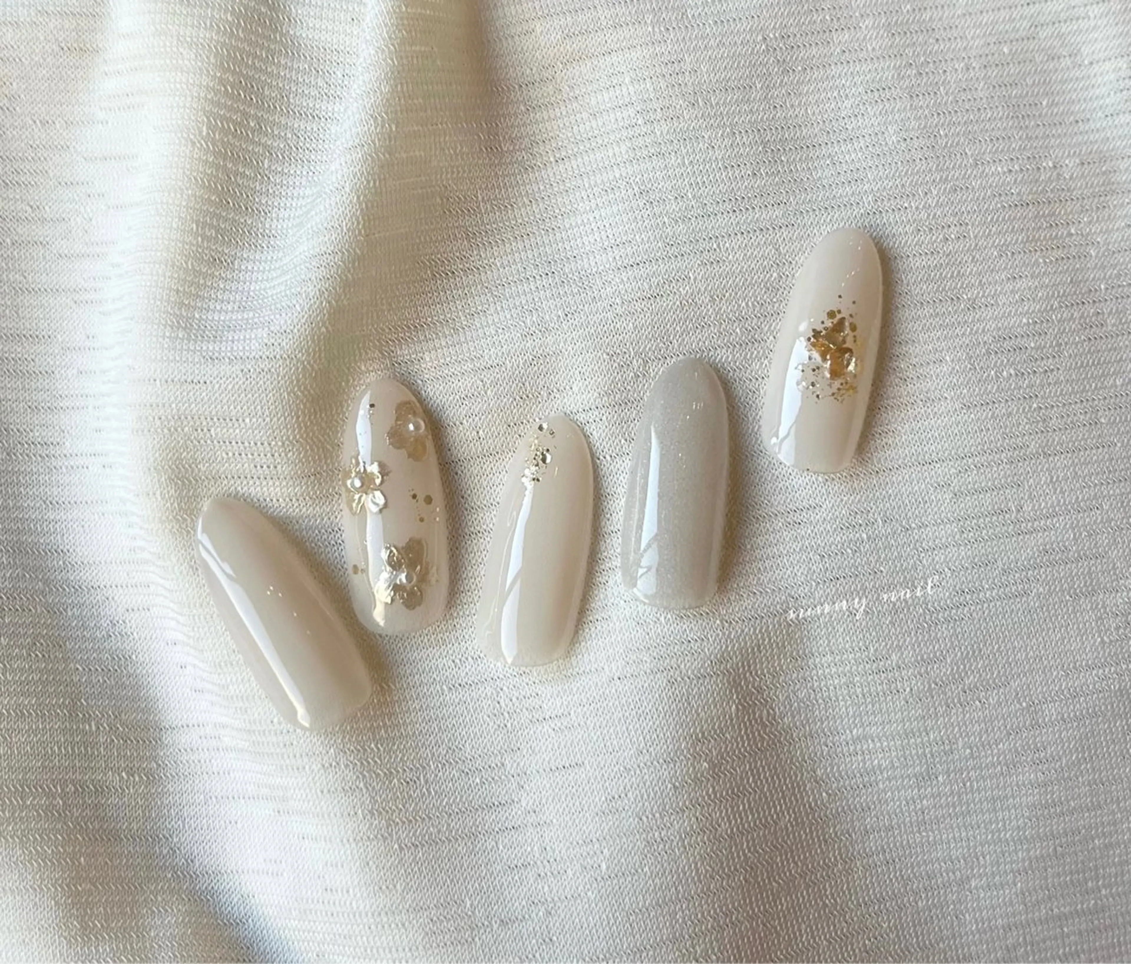 ネイル 入学式 フラワーネイル ジェルネイル 卒業式 マグネットネイル sunny nailのネイルデザイン