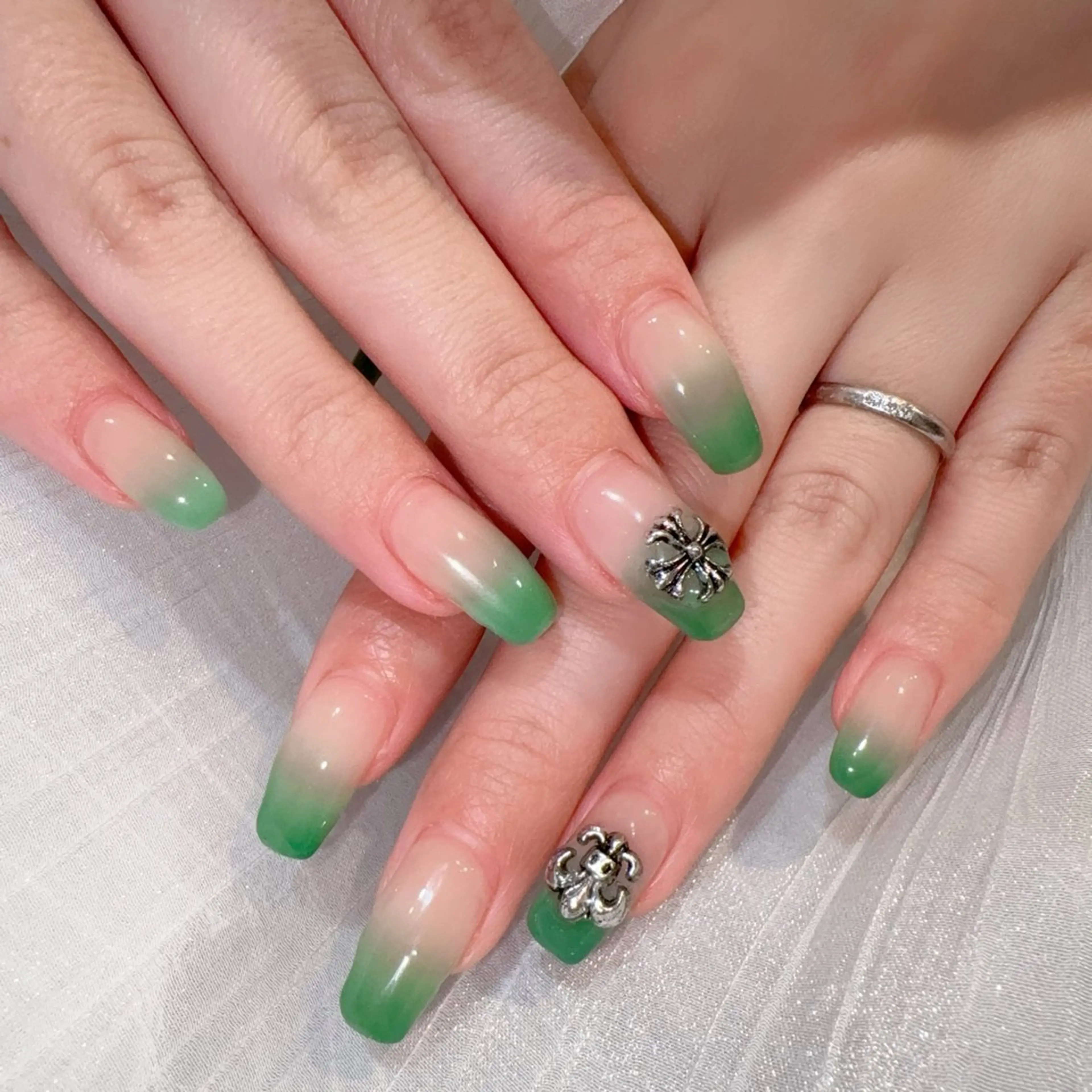 ネイル ハンドネイル ネイル/パラジェル 🖤RIKOのネイルデザイン