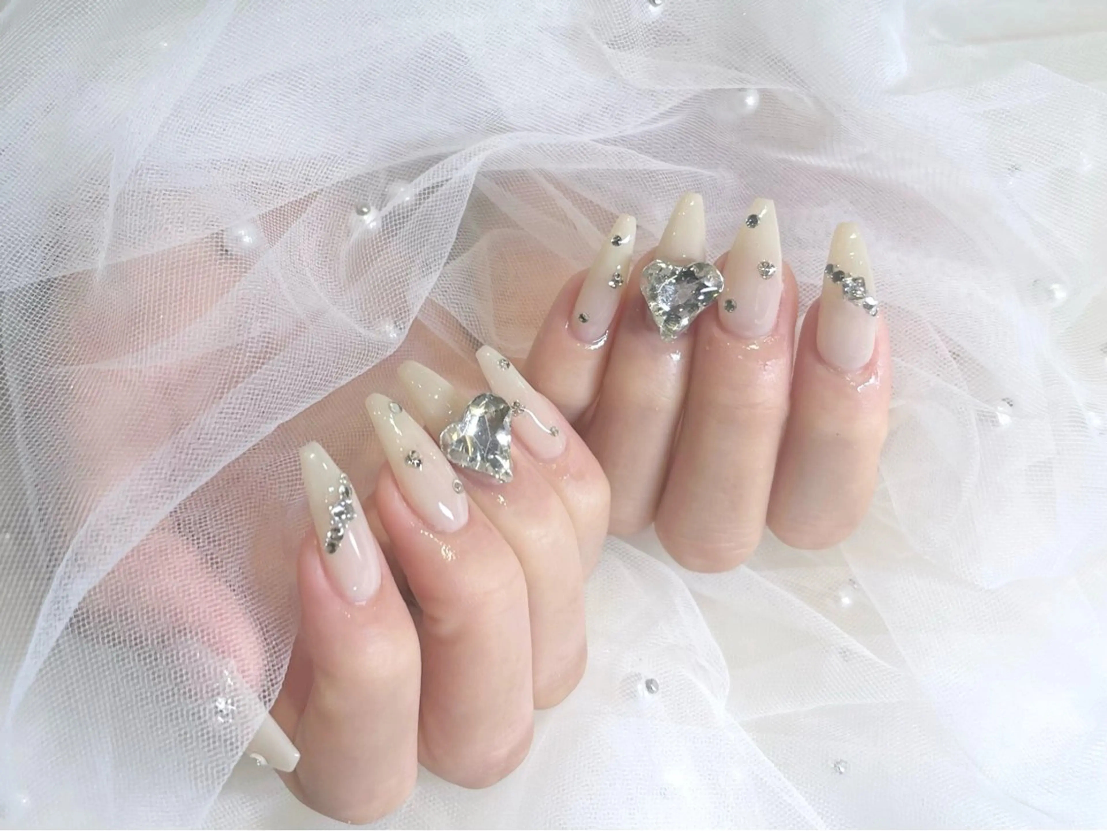 ネイル ハンドネイル ちゅるんネイル ✨🎀AMIのネイルデザイン