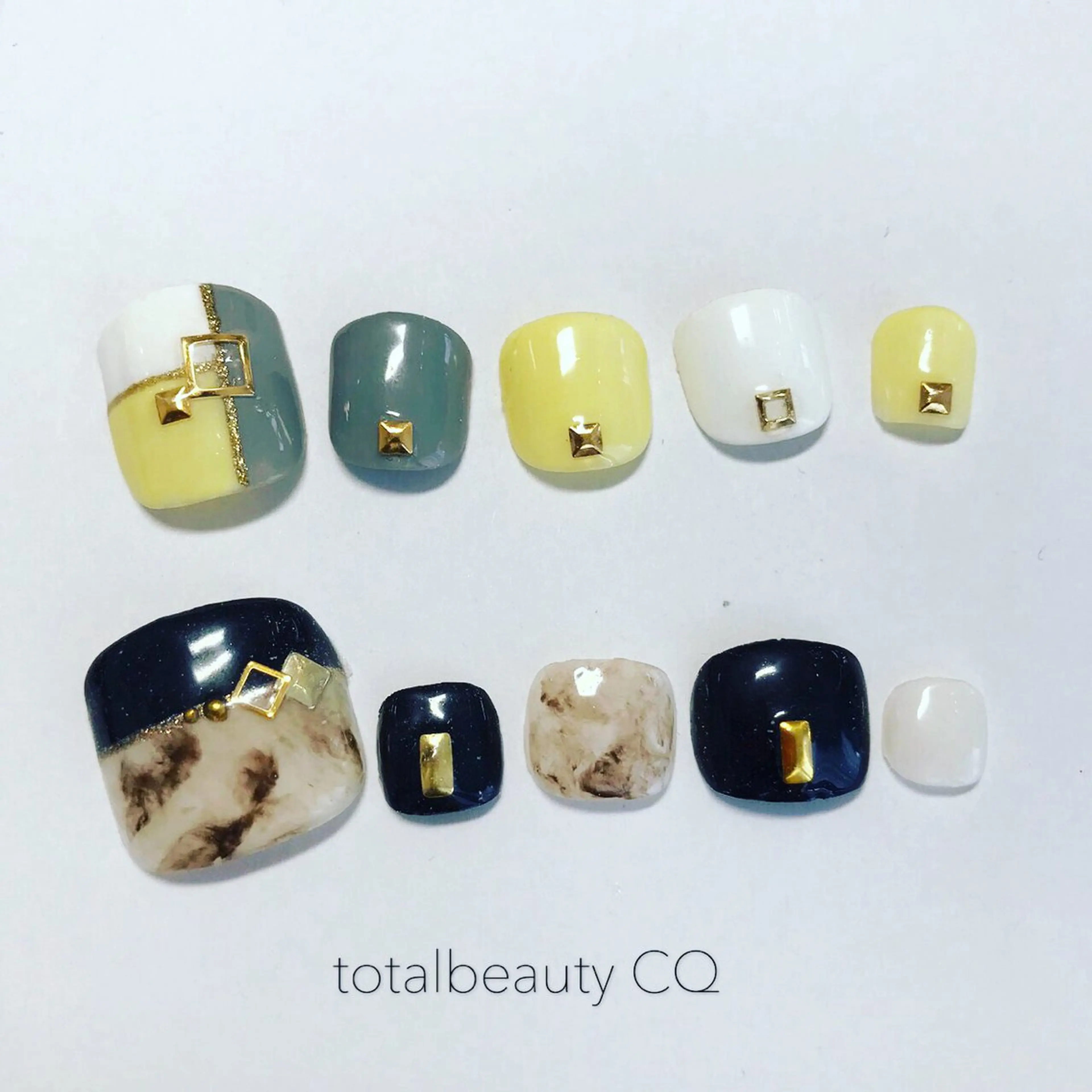 フットデザイン6980円の写真