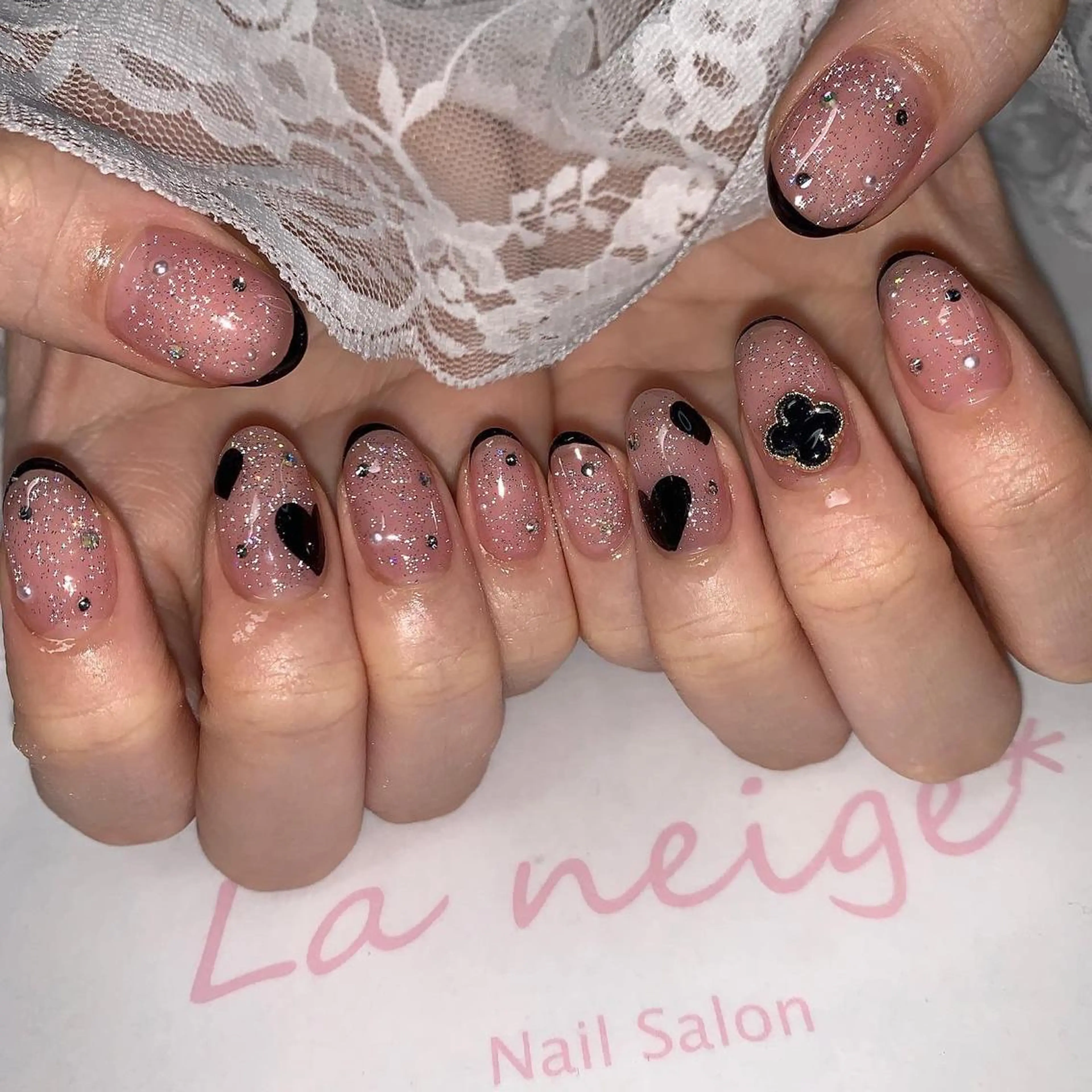 ネイル シルバー ハンドネイル La neige* yuki 🥯🍑のネイルデザイン