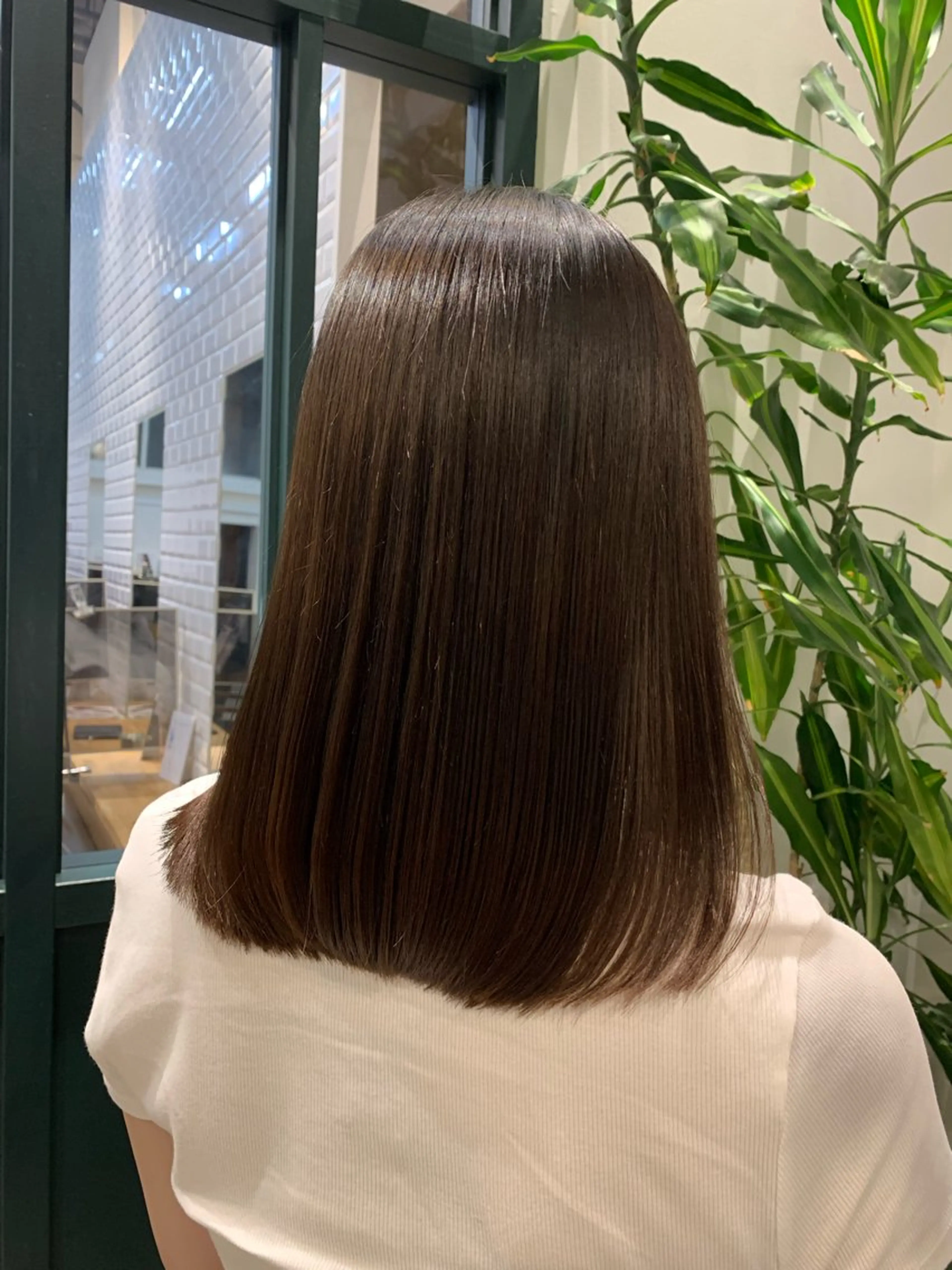 ミディアム 黒岩 珠奈のヘアスタイル