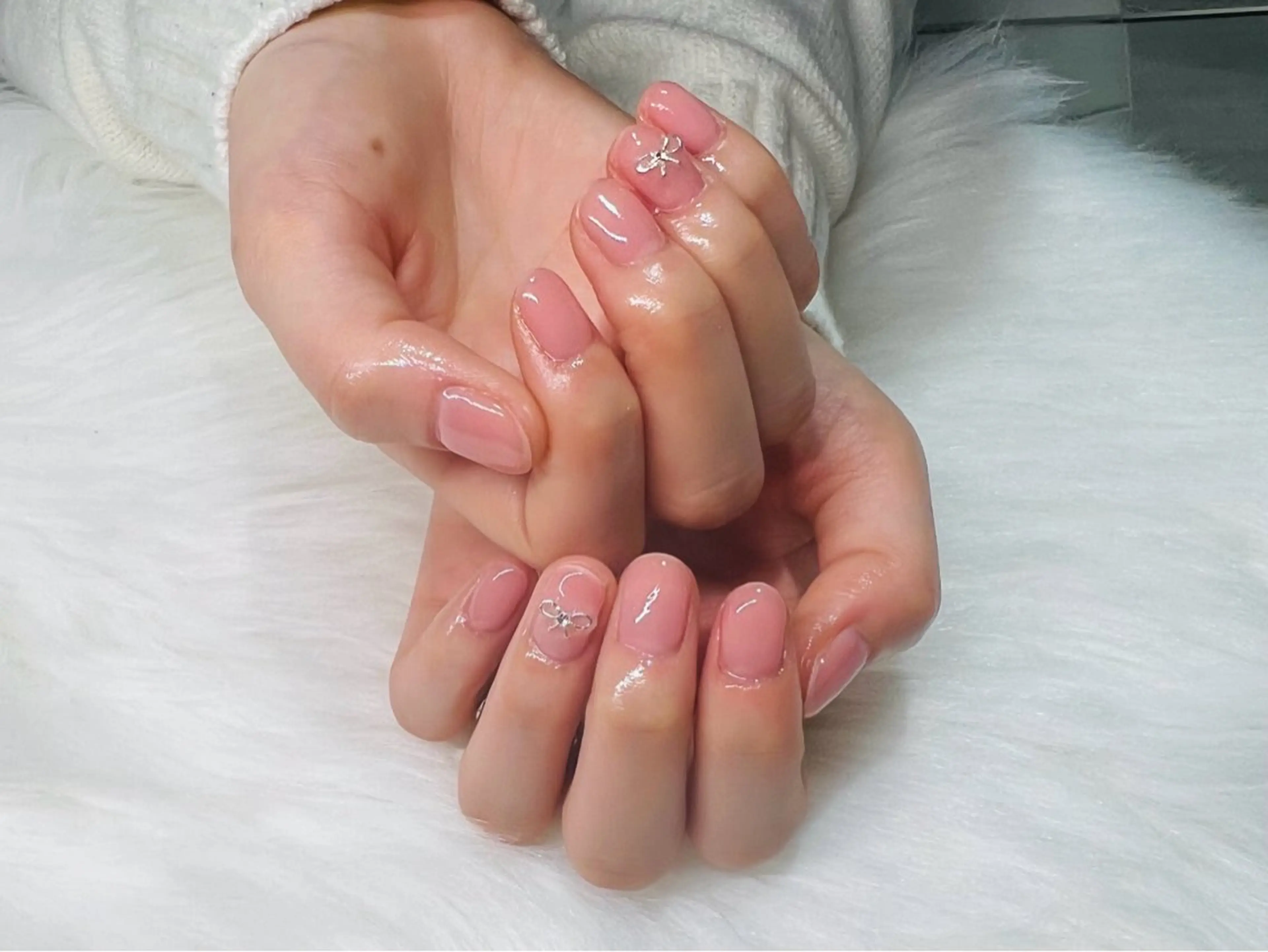 ネイル 、 、の眉毛・アイブロウイメージ