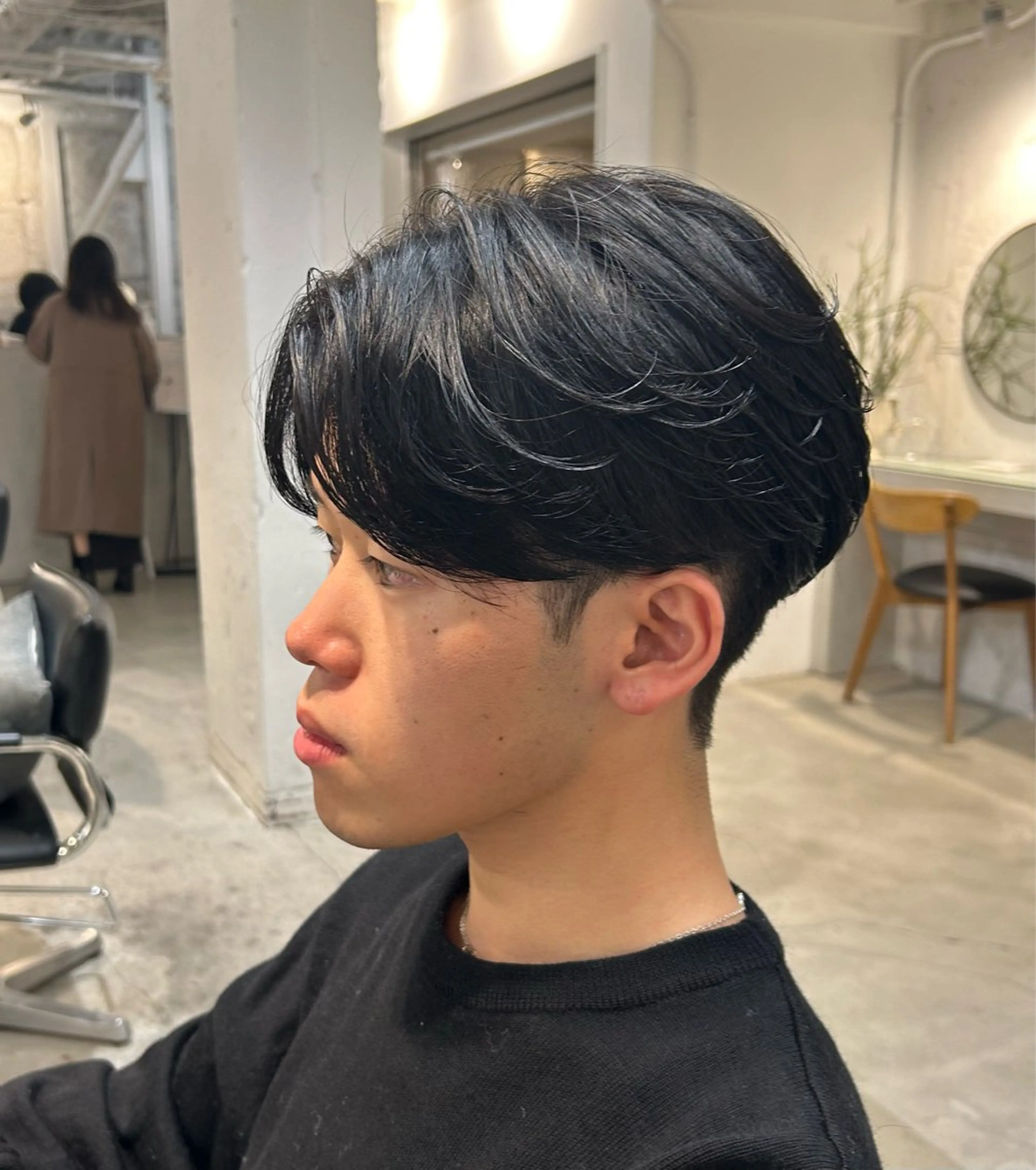 パーマ メンズ ビジネス センターパート フェードカット フェザーパーマ メンズ韓国風 💈メンズパーマ スペシャリスト💈のヘアスタイル