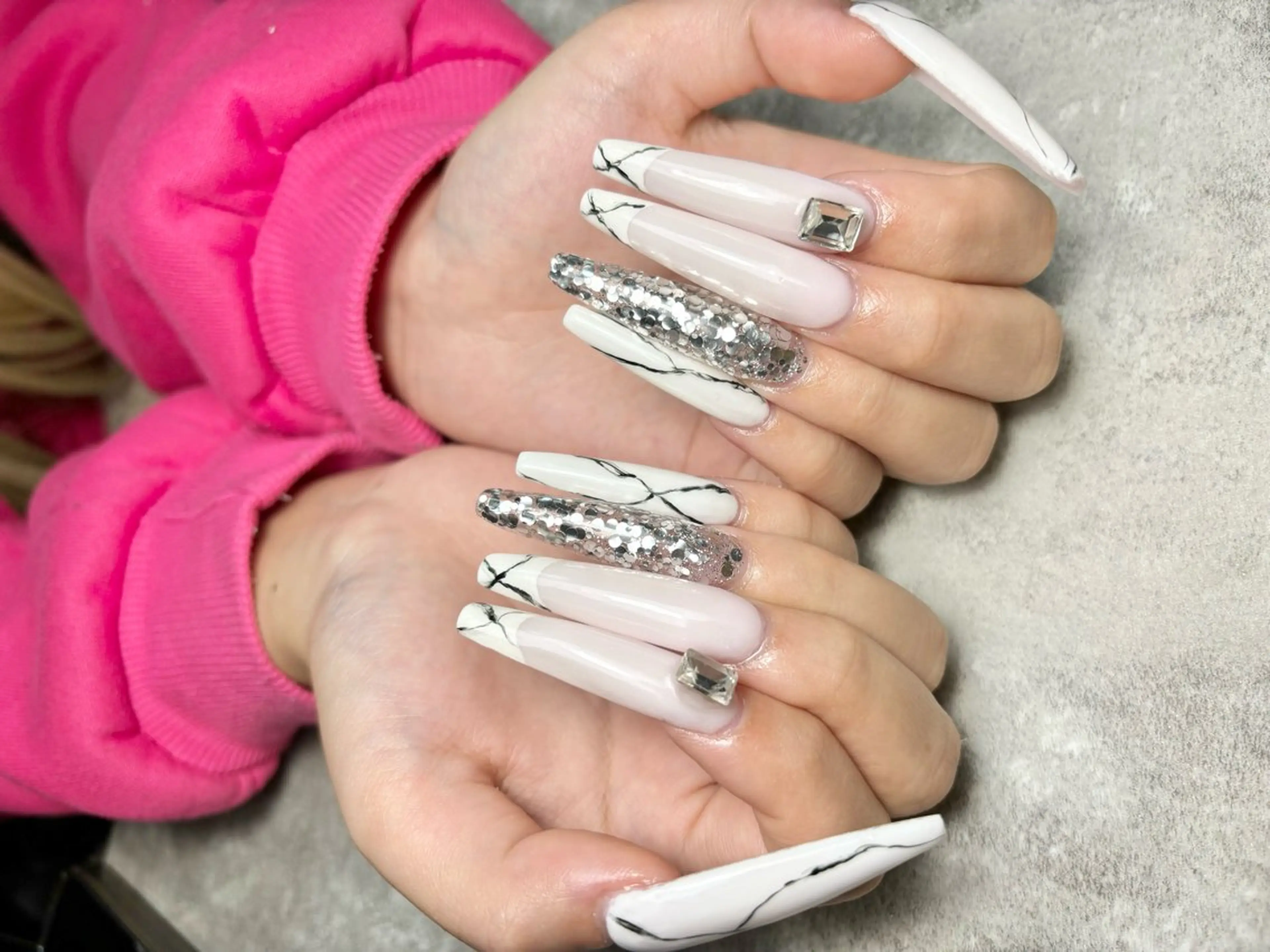 ネイル ロングネイル Y's nailのネイルデザイン