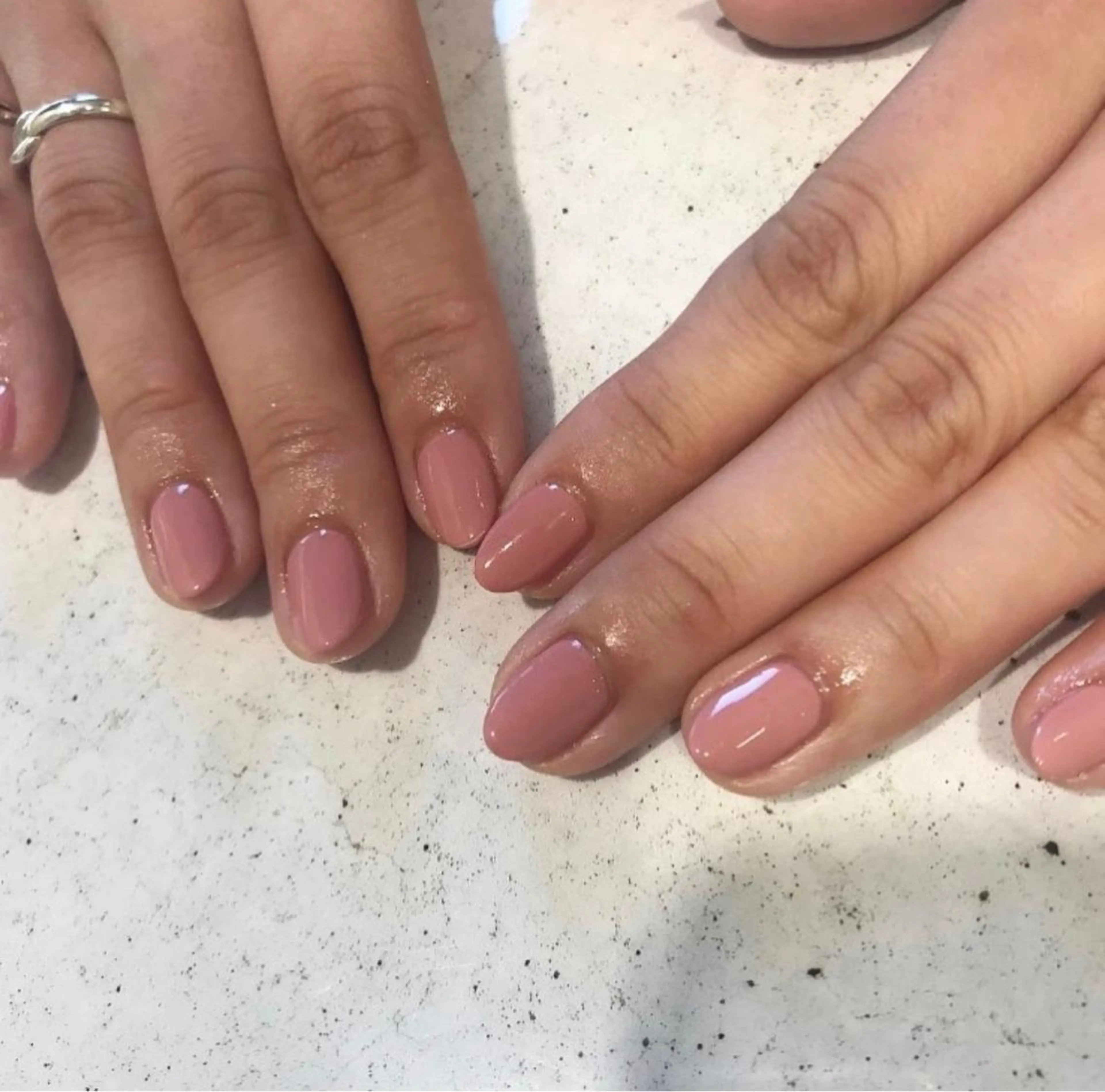 ネイル ハンドネイル 佐藤 穂乃香のネイルデザイン