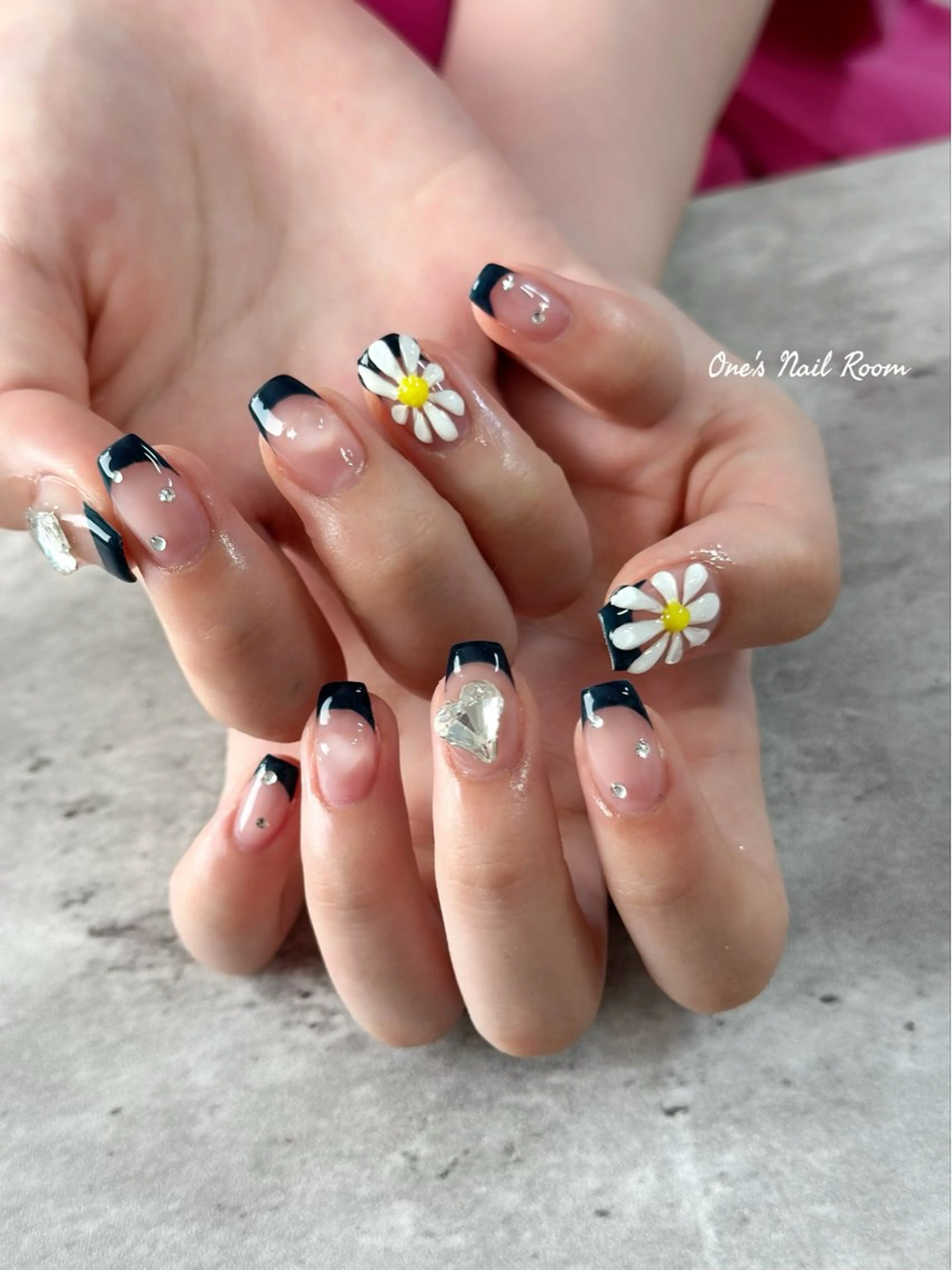 ネイル ハンドネイル One's Nail Roomのネイルデザイン