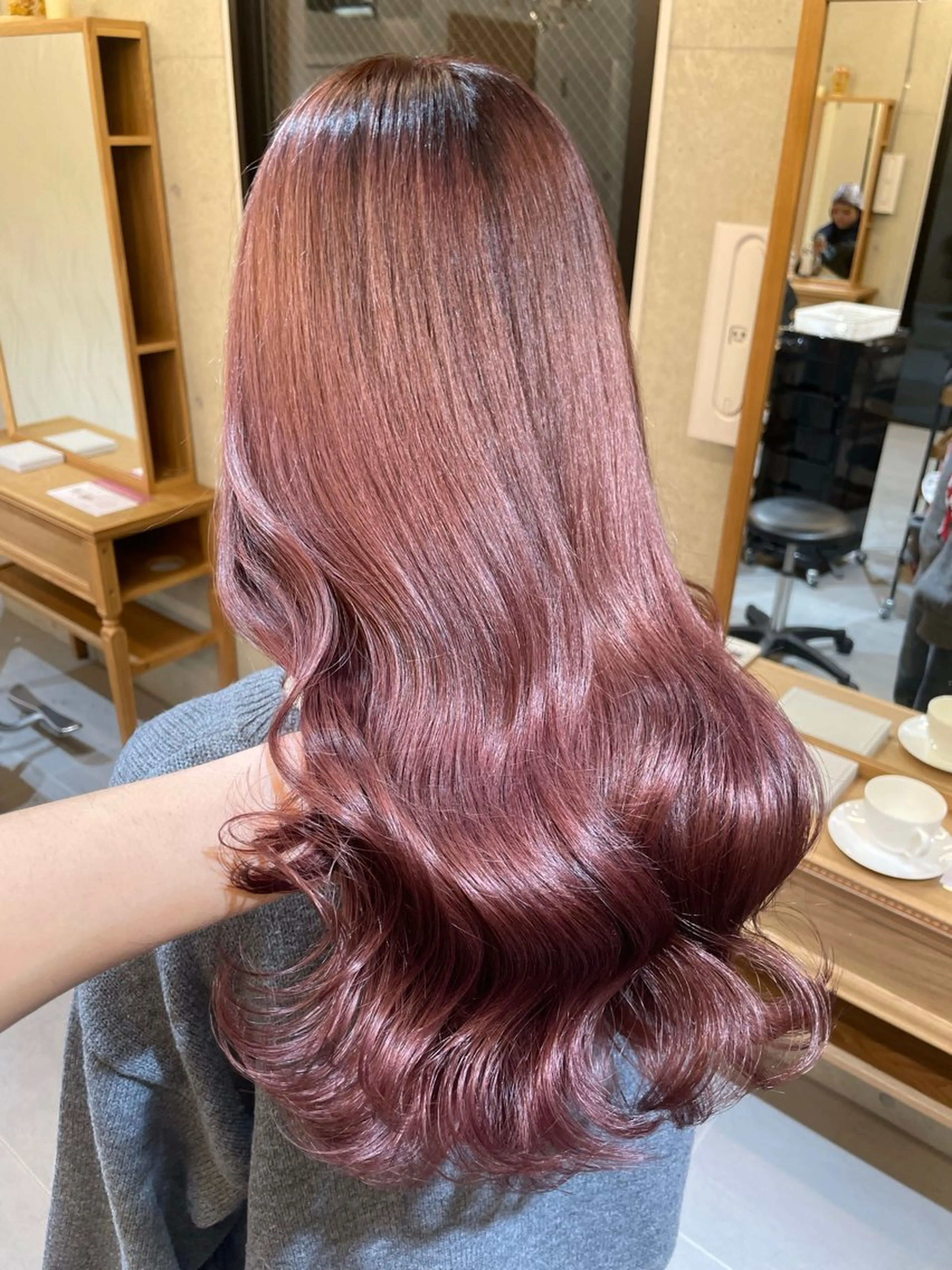 ロング カラー ベージュカラー ブリーチ ブラウンカラー ミルクティーベージュ ピンクカラー カット ヘアカラー トリートメント 羽田翔大/ブリーチ/ ボブカット/店長のヘアスタイル