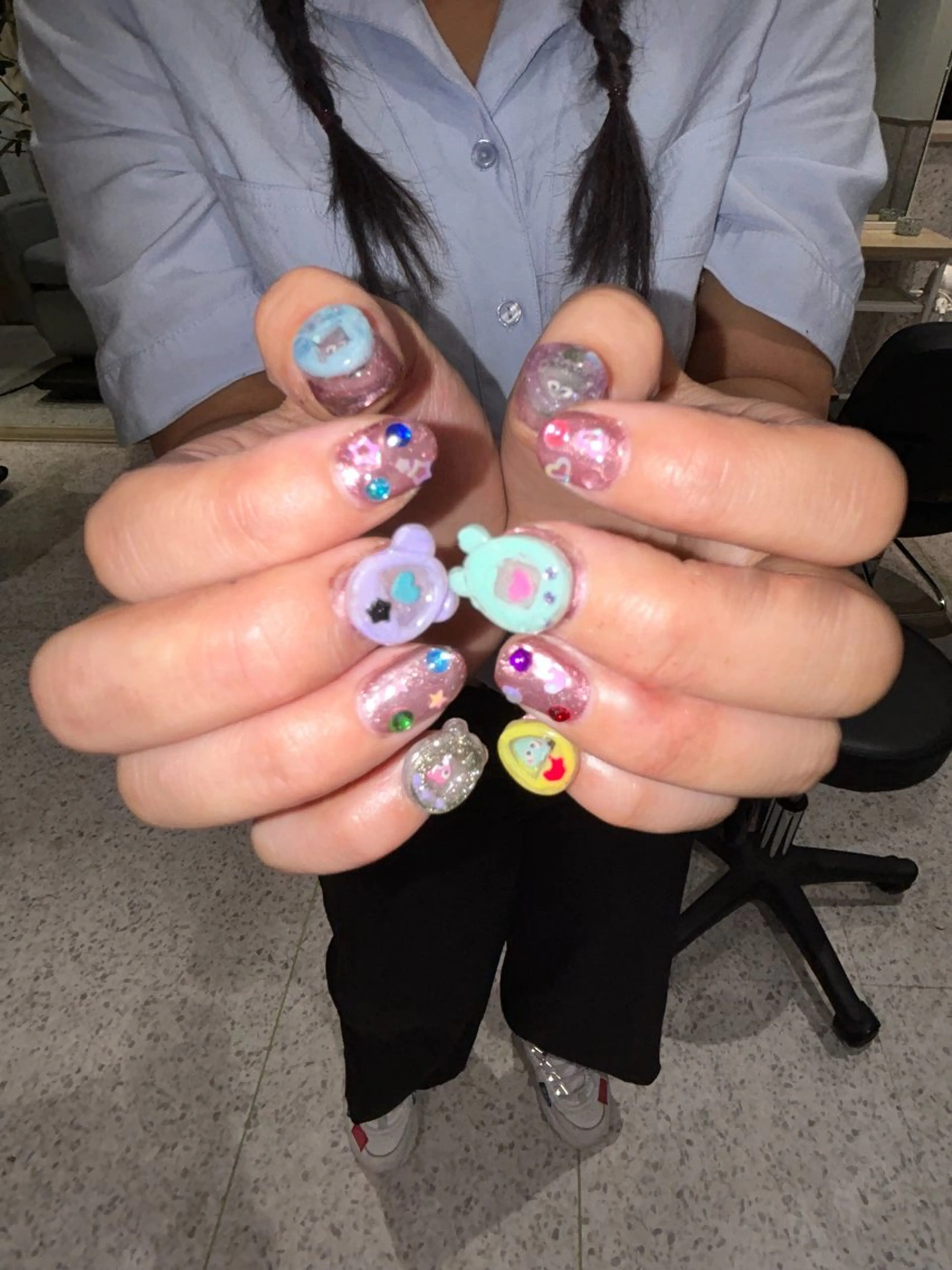 ネイル ハンドネイル ♡ハイトーン★ ネイル/しの♡のヘアスタイル