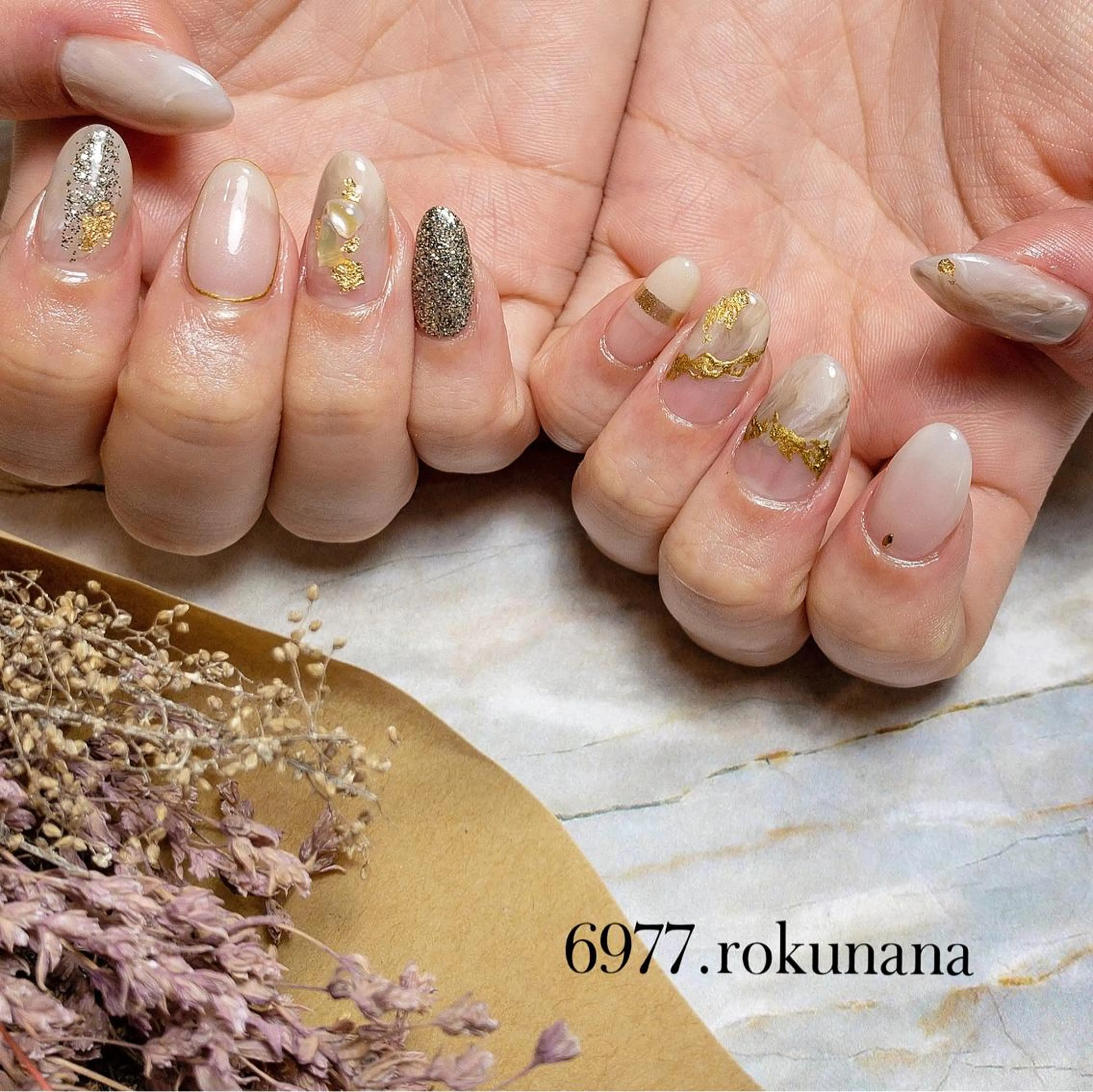 ネイル rokunana 佐野のネイルデザイン