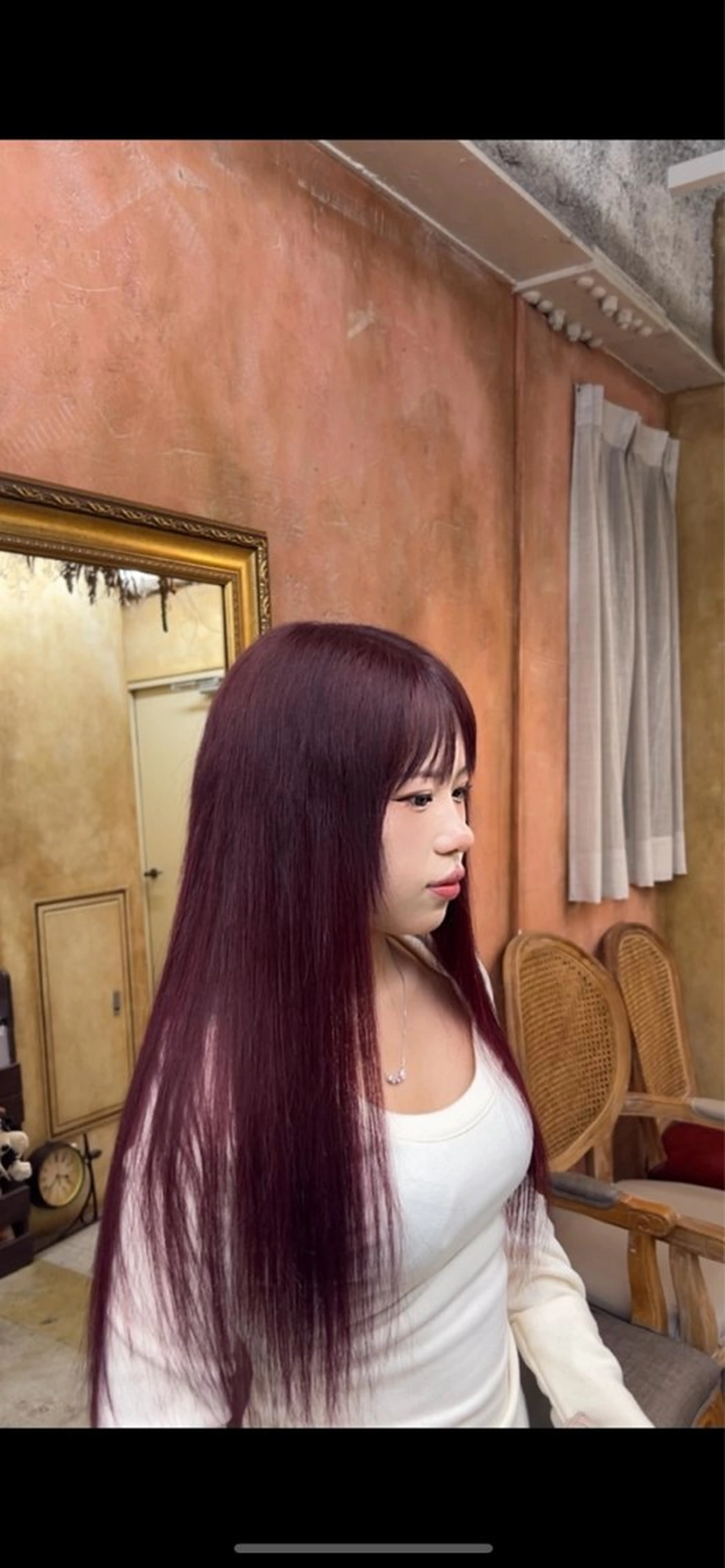 ロング ヘアカラー トリートメント ともざねゆか UniQのヘアスタイル