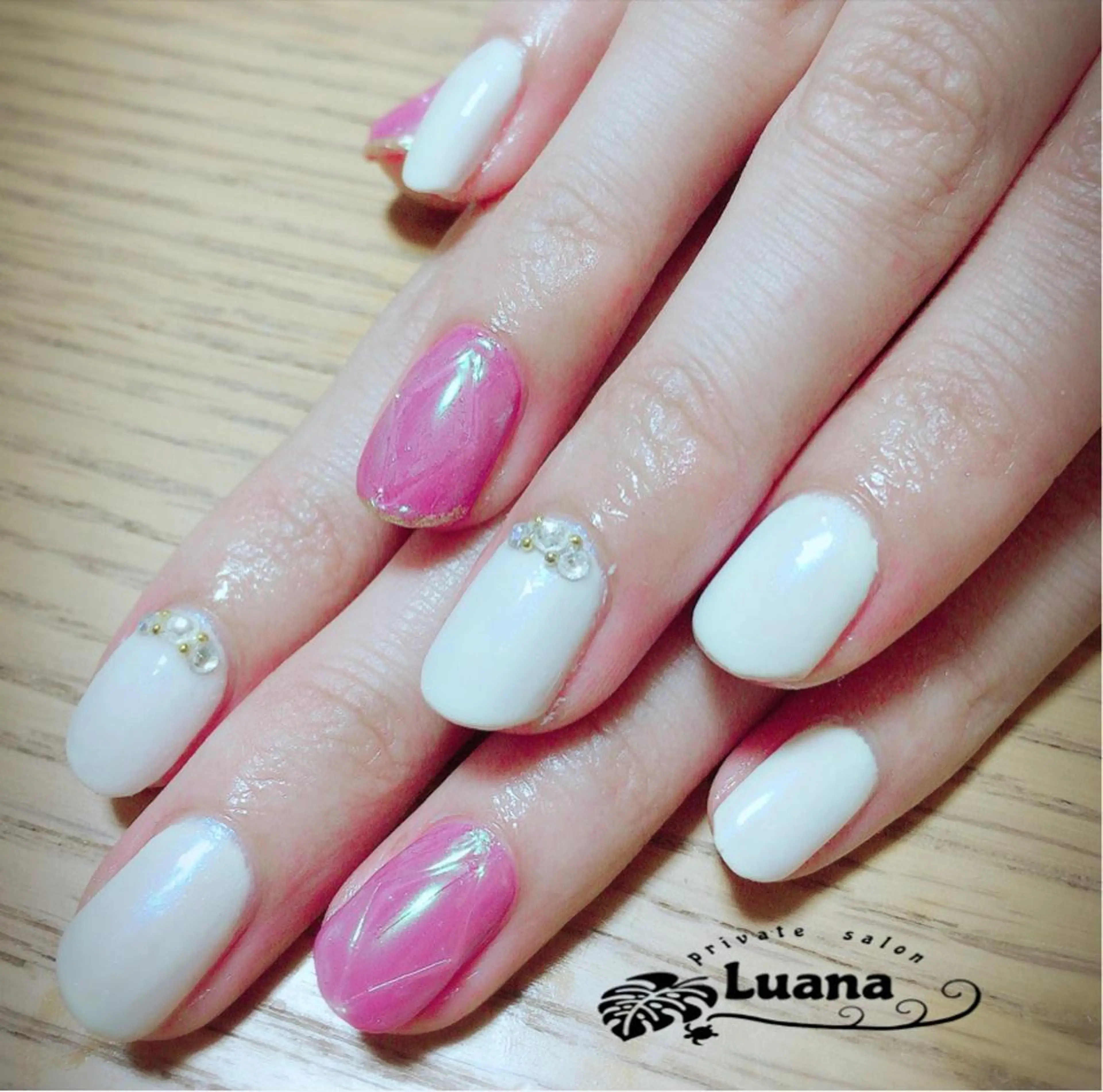ネイル 自宅ネイルサロン ルアナのネイルデザイン