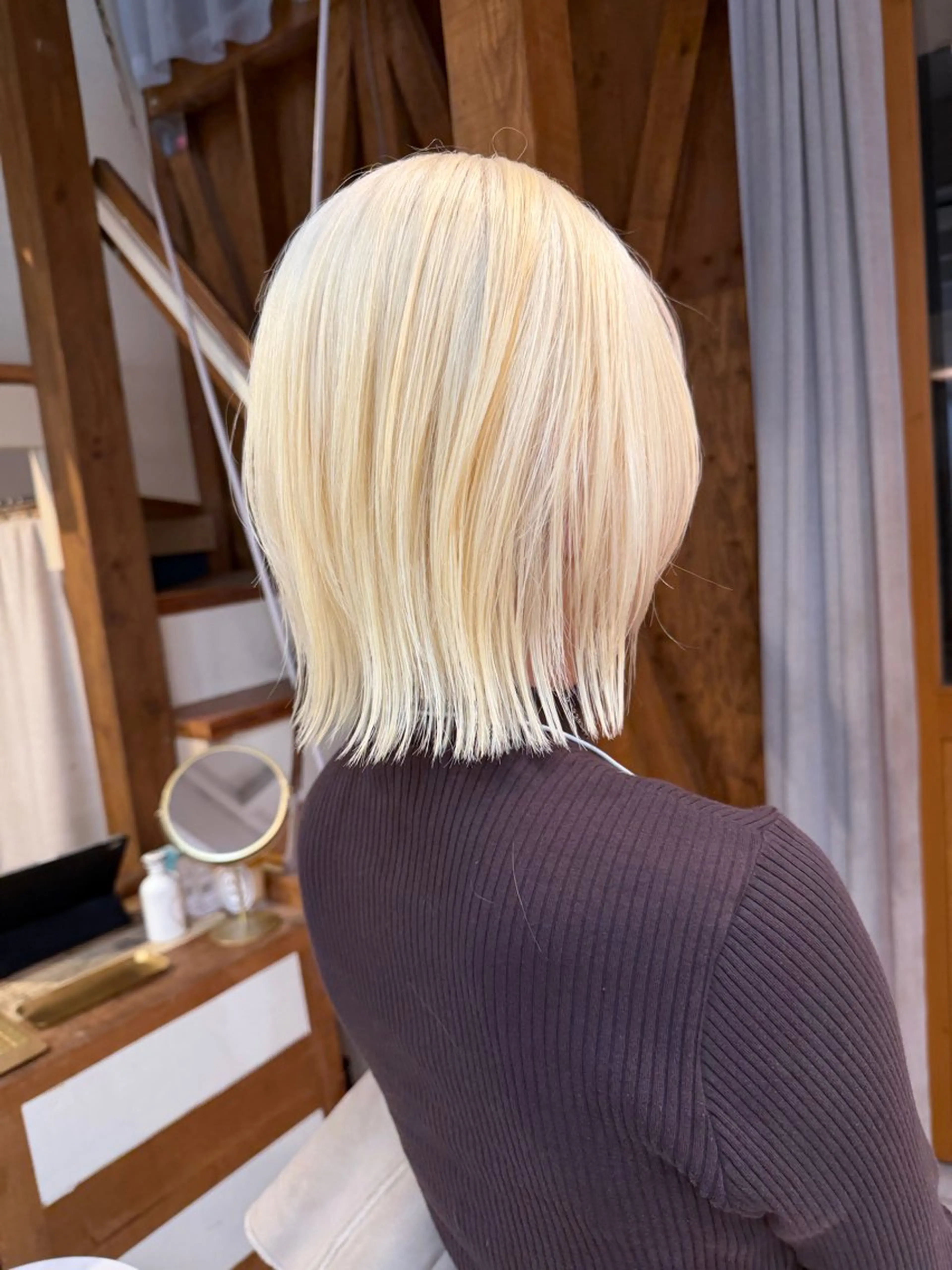 ショート カラー ヘアカラー トリートメント kai .のヘアスタイル