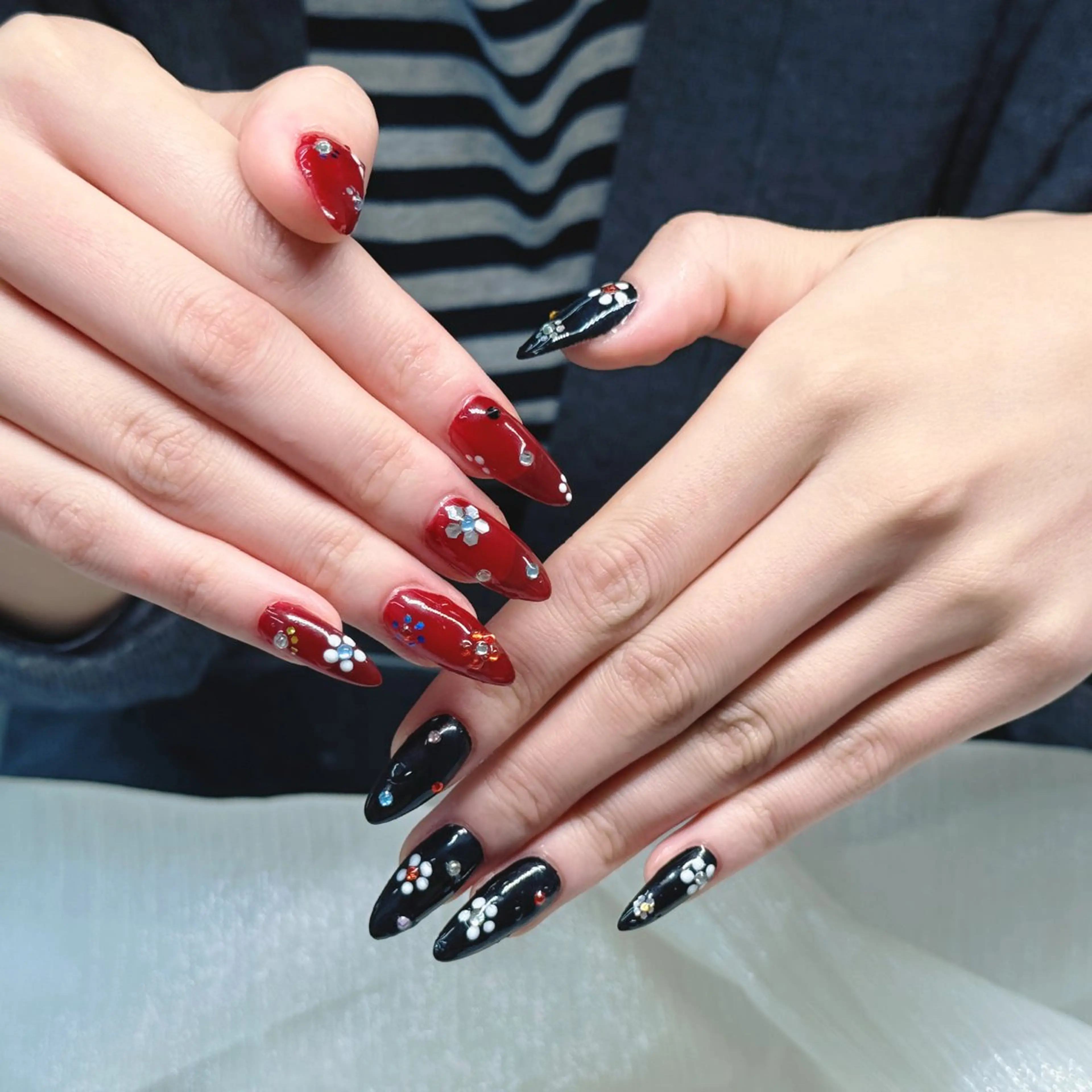 ネイル パラジェル&フィルイン専門店 joynow【ジョイナウ】所属・ネイリスト ミクのネイルデザイン