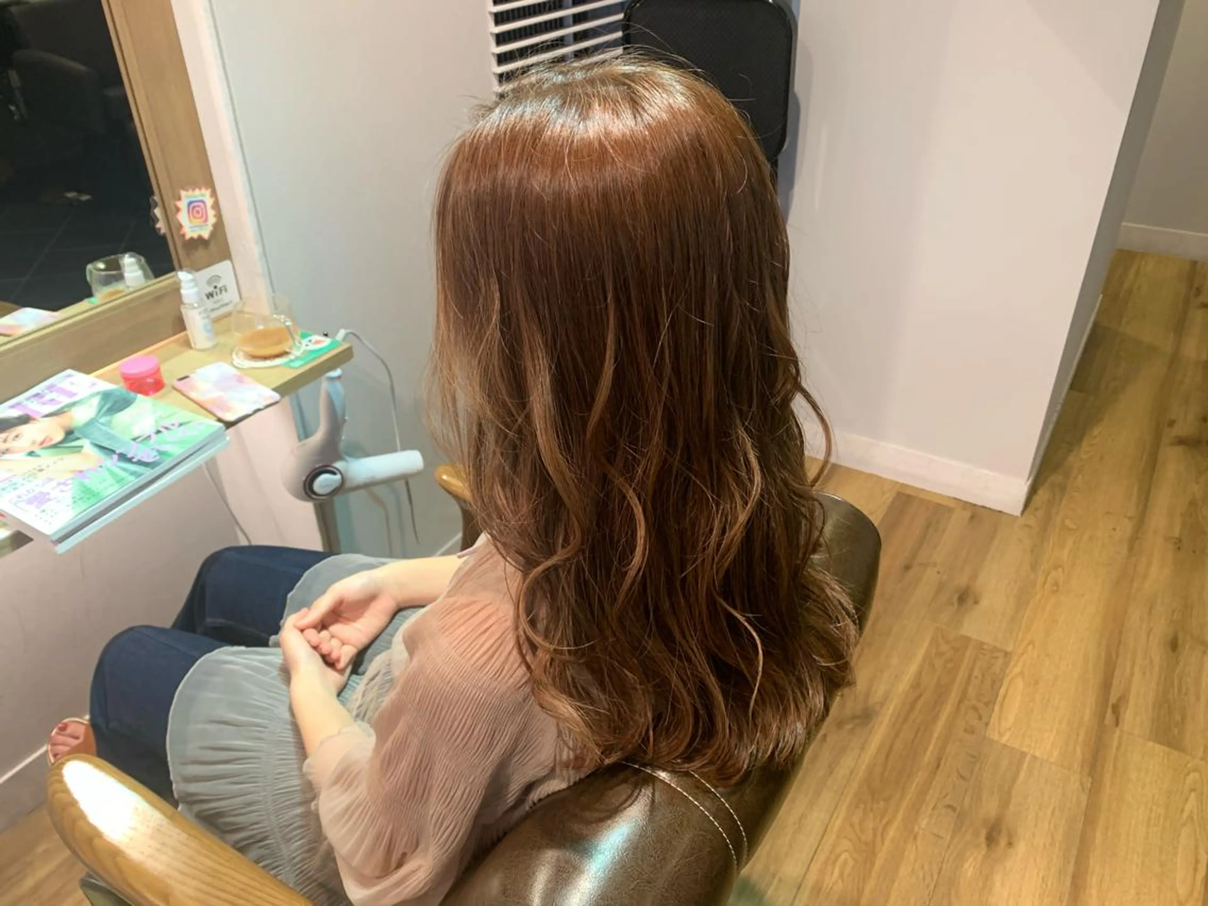 ロング カラー ヘアカラー トリートメント ツキダテ ユイのヘアスタイル