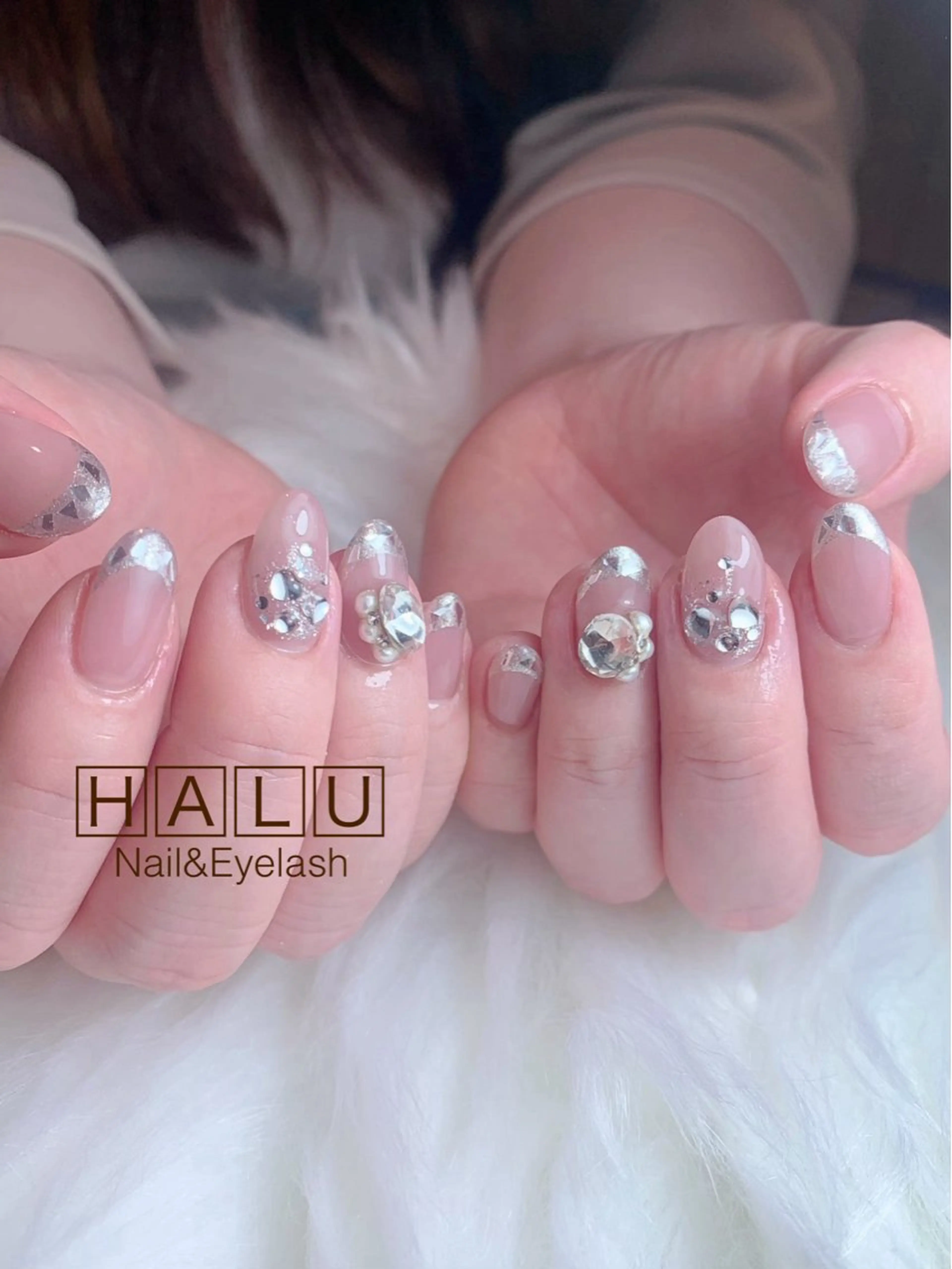 ネイル フレンチネイル ガラスフレンチ キラキラネイル HALU ハルのネイルデザイン